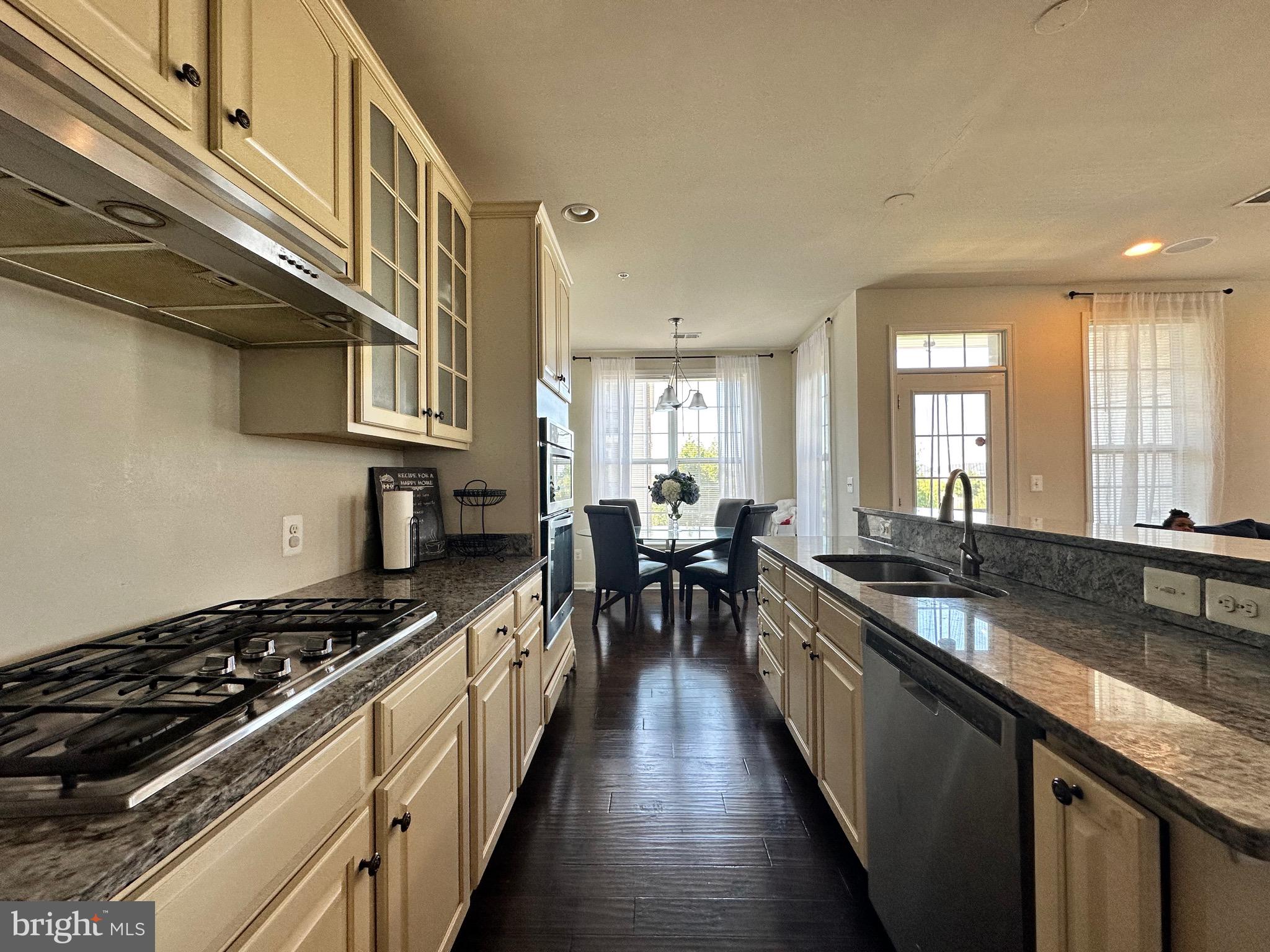 BUCKINGHAM AT LOUDOUN VALLEY - Residential Lease