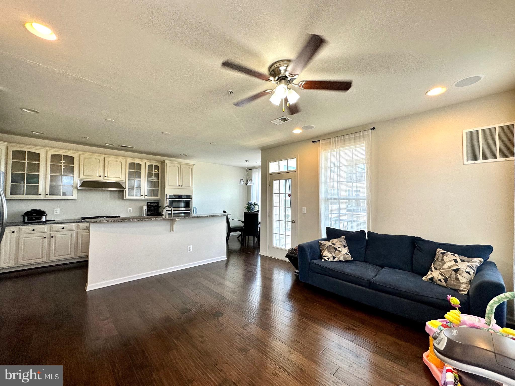 BUCKINGHAM AT LOUDOUN VALLEY - Residential Lease