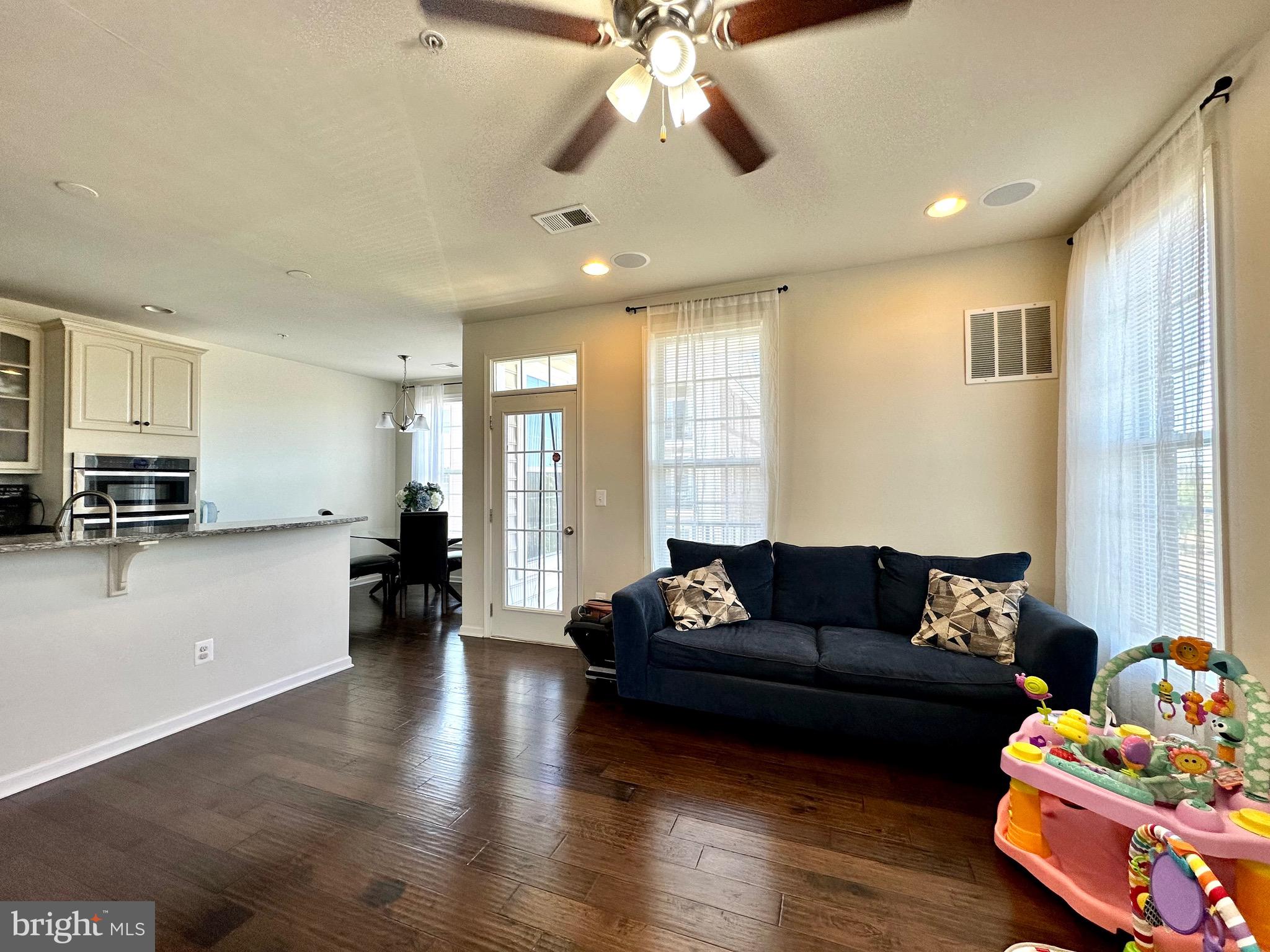 BUCKINGHAM AT LOUDOUN VALLEY - Residential Lease