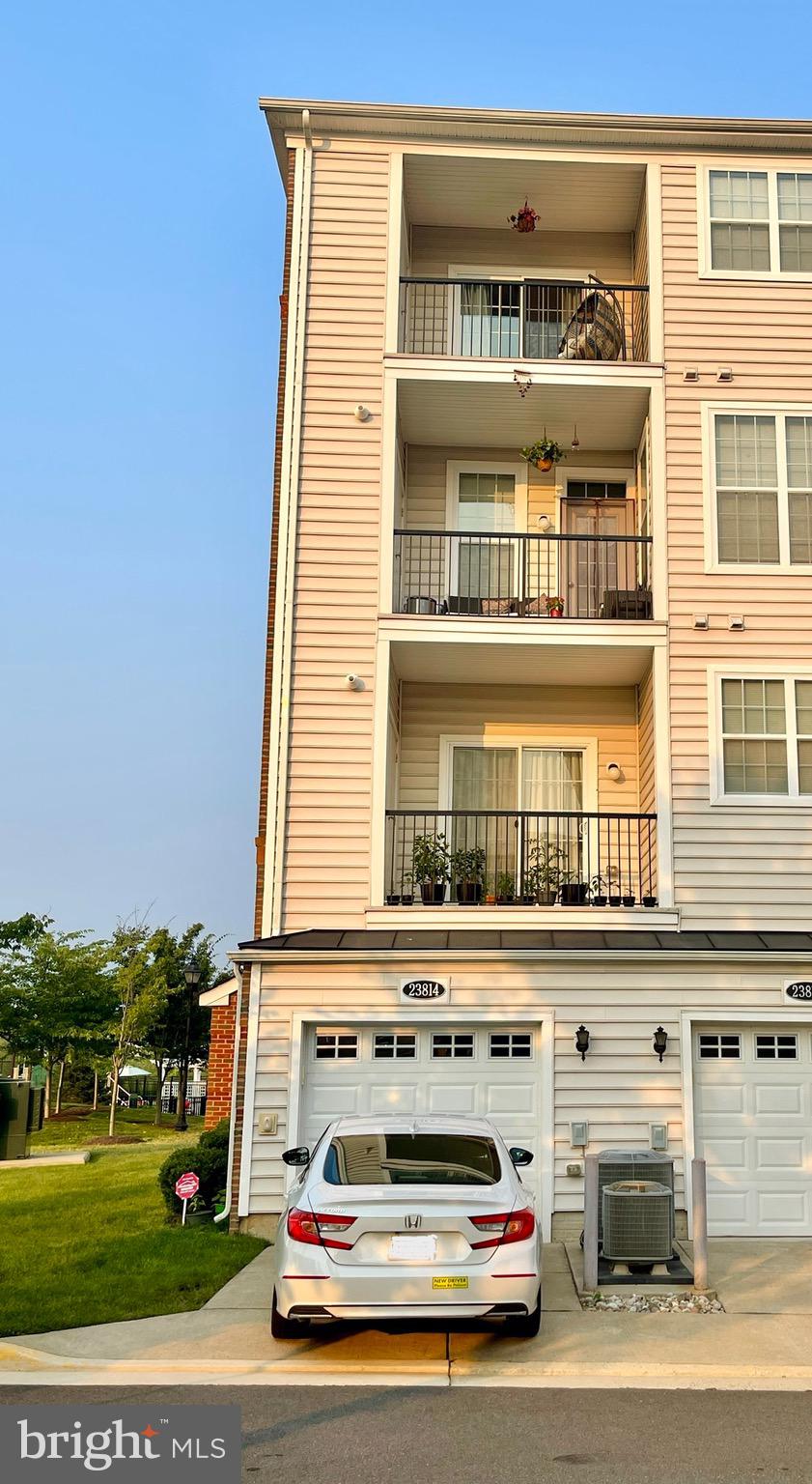 BUCKINGHAM AT LOUDOUN VALLEY - Residential Lease