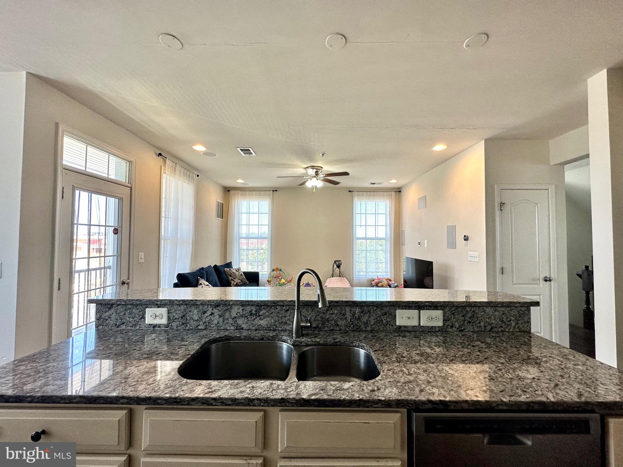 BUCKINGHAM AT LOUDOUN VALLEY - Residential Lease