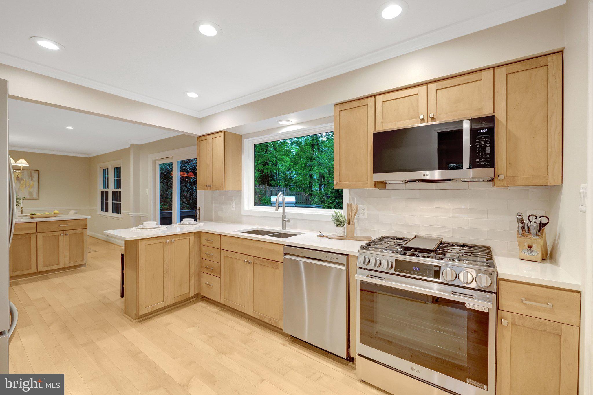 BRIDLE RIDGE - Residential