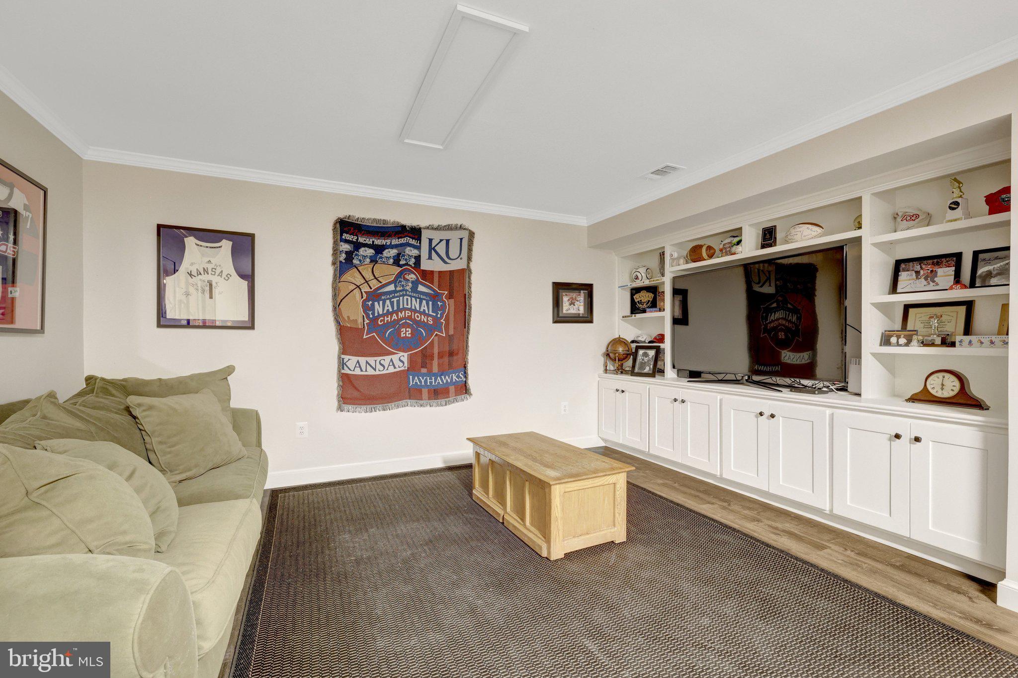 BRIDLE RIDGE - Residential