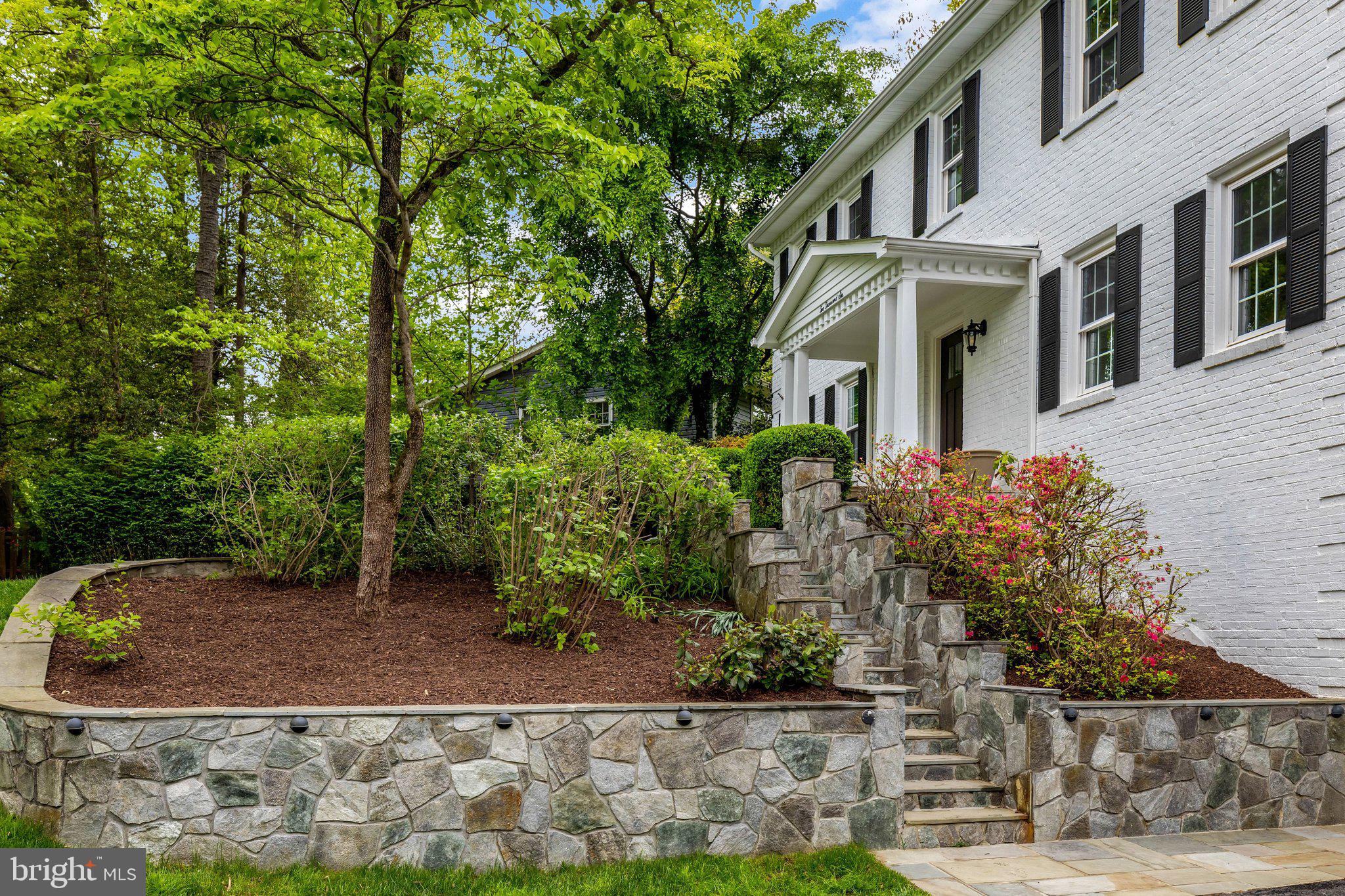 BRIDLE RIDGE - Residential