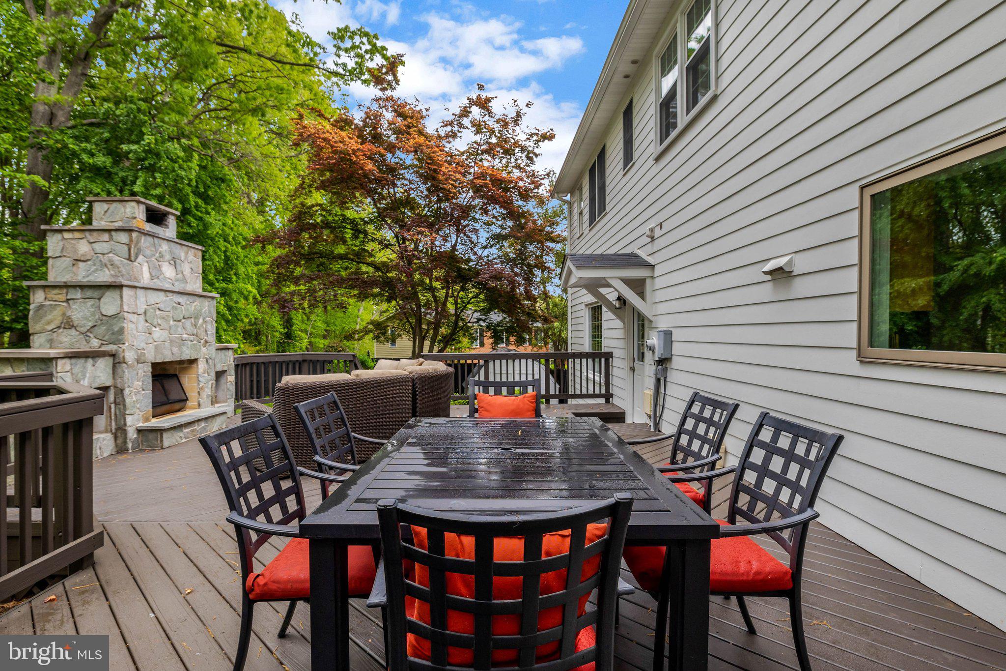 BRIDLE RIDGE - Residential