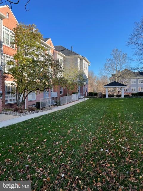 SPRING MILL CONDOMINIUM - Residential