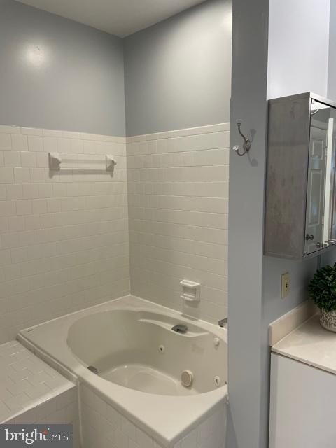 SPRING MILL CONDOMINIUM - Residential