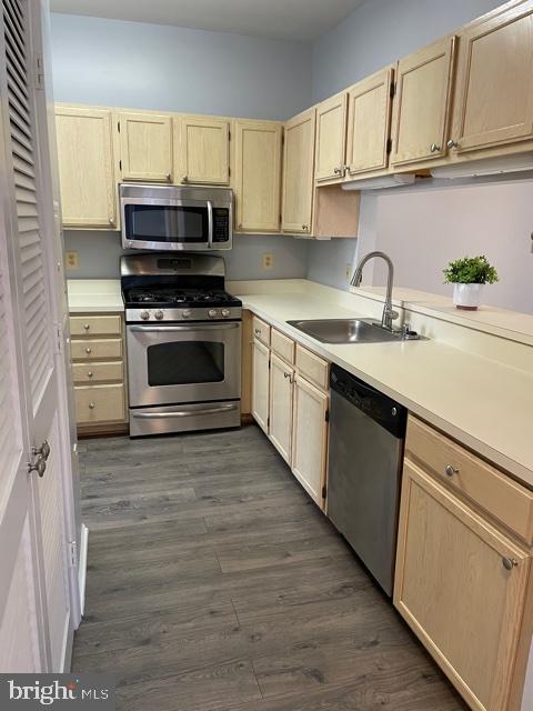 SPRING MILL CONDOMINIUM - Residential