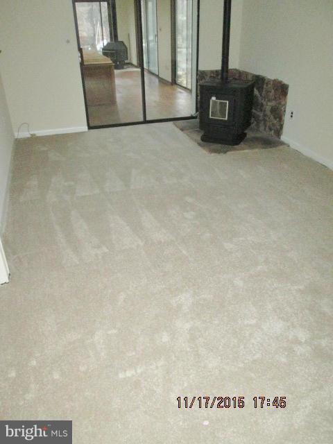 LAKE SHORE - Residential