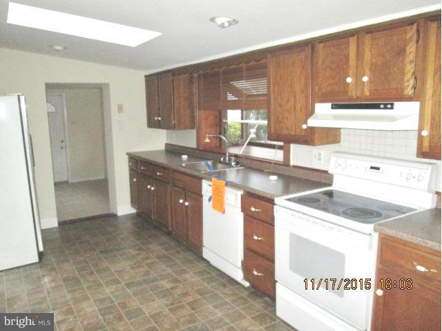 LAKE SHORE - Residential