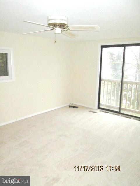 LAKE SHORE - Residential