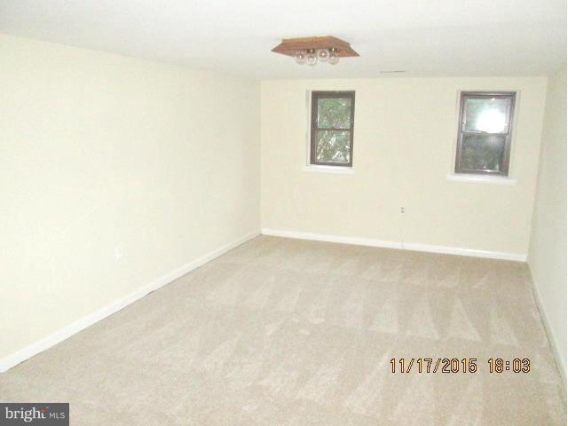 LAKE SHORE - Residential