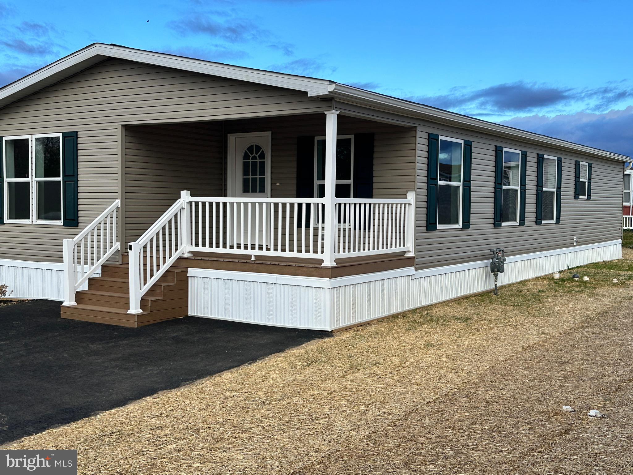 SHADOWSTONE VILLAGE - Residential