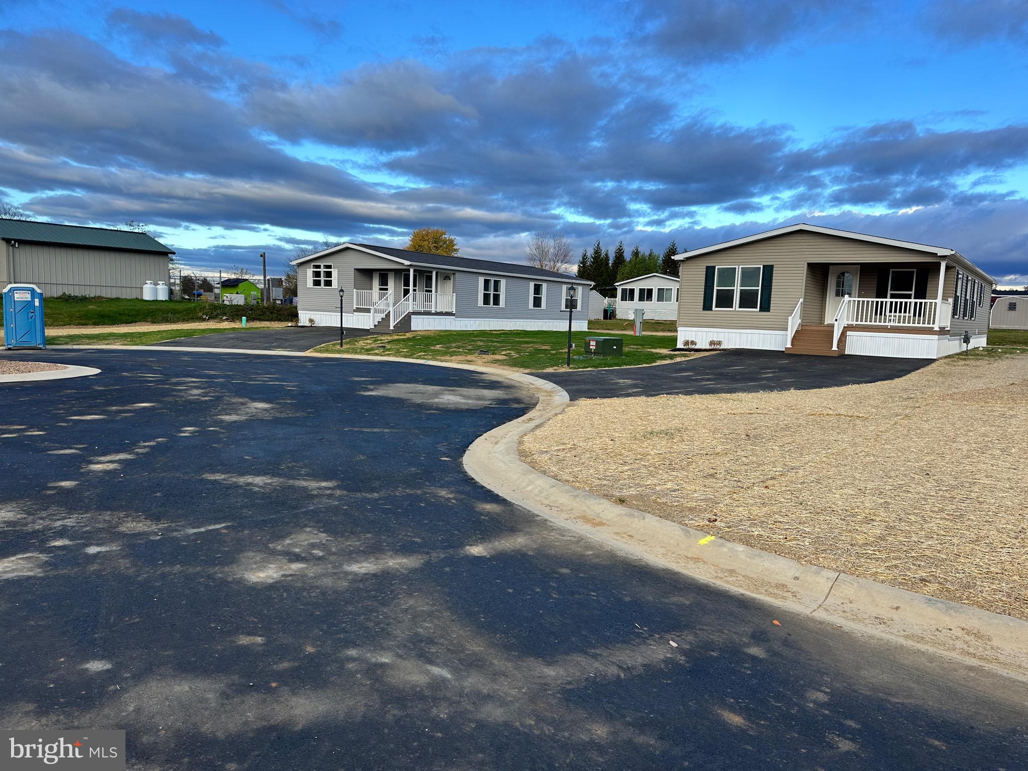 SHADOWSTONE VILLAGE - Residential