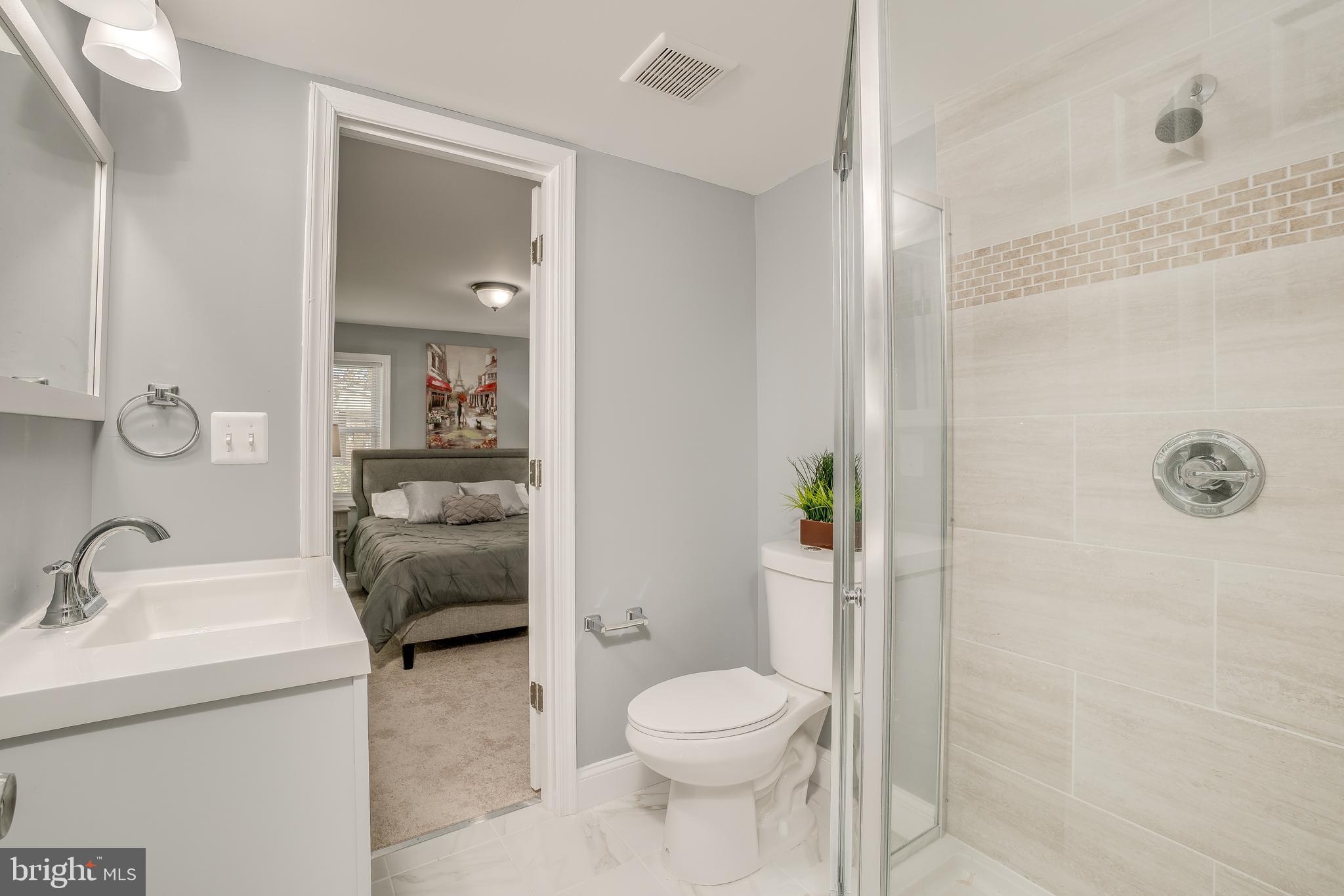 ELKRIDGE TOWN CENTER - Residential