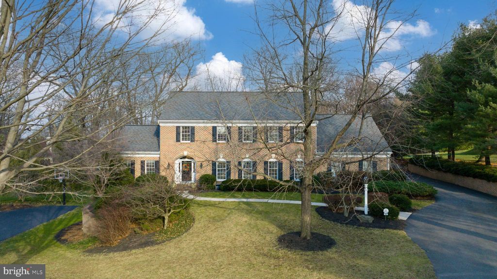 Photo of 1092 Woodlyn Farm Way, Lancaster, PA 17601 (MLS # PALA2046682)