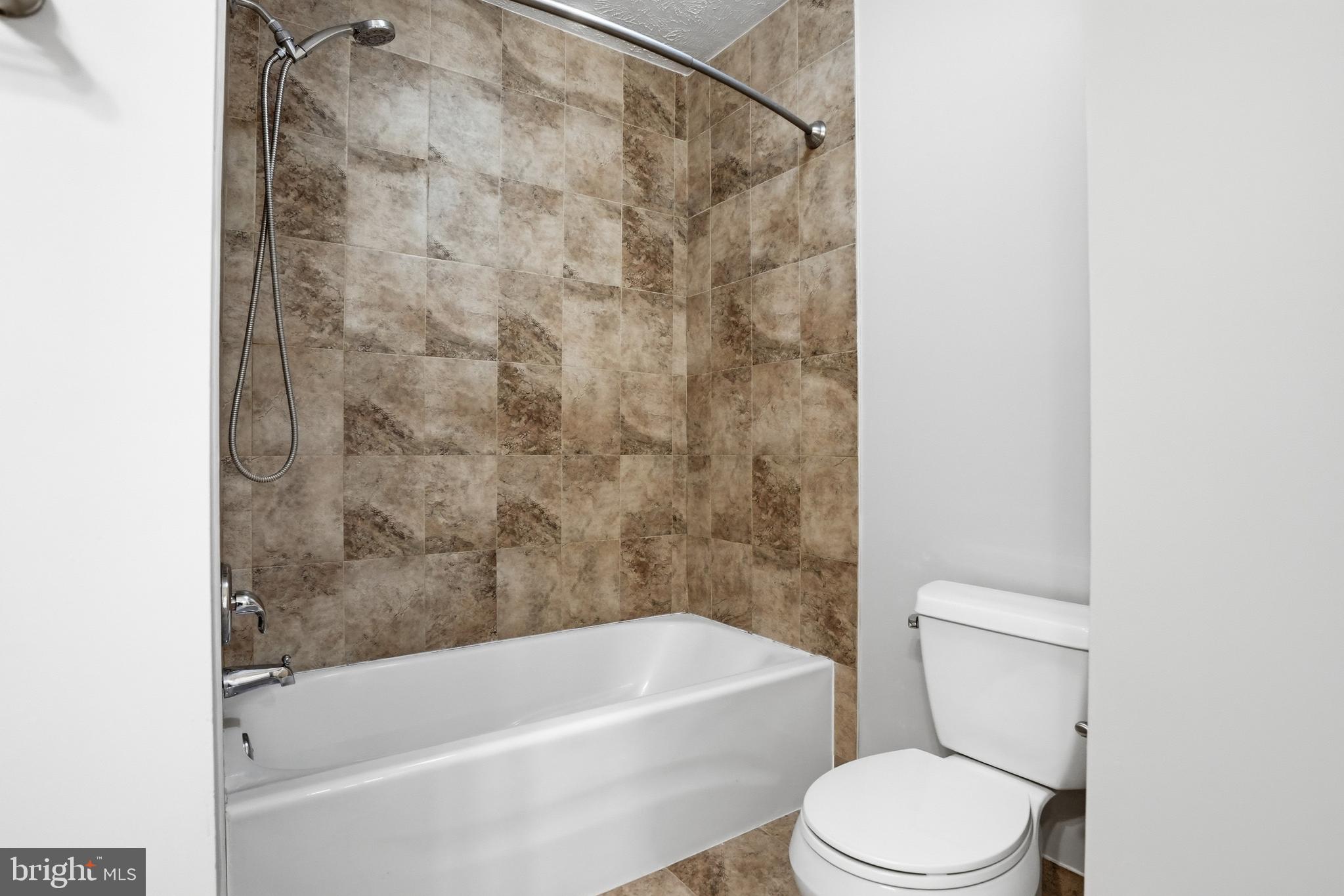 CONFEDERATE RIDGE - Residential