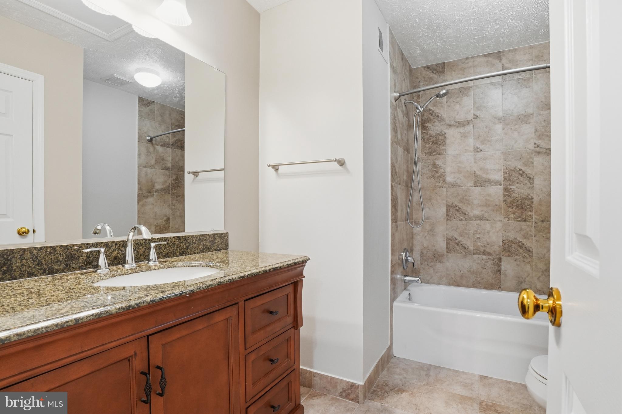 CONFEDERATE RIDGE - Residential