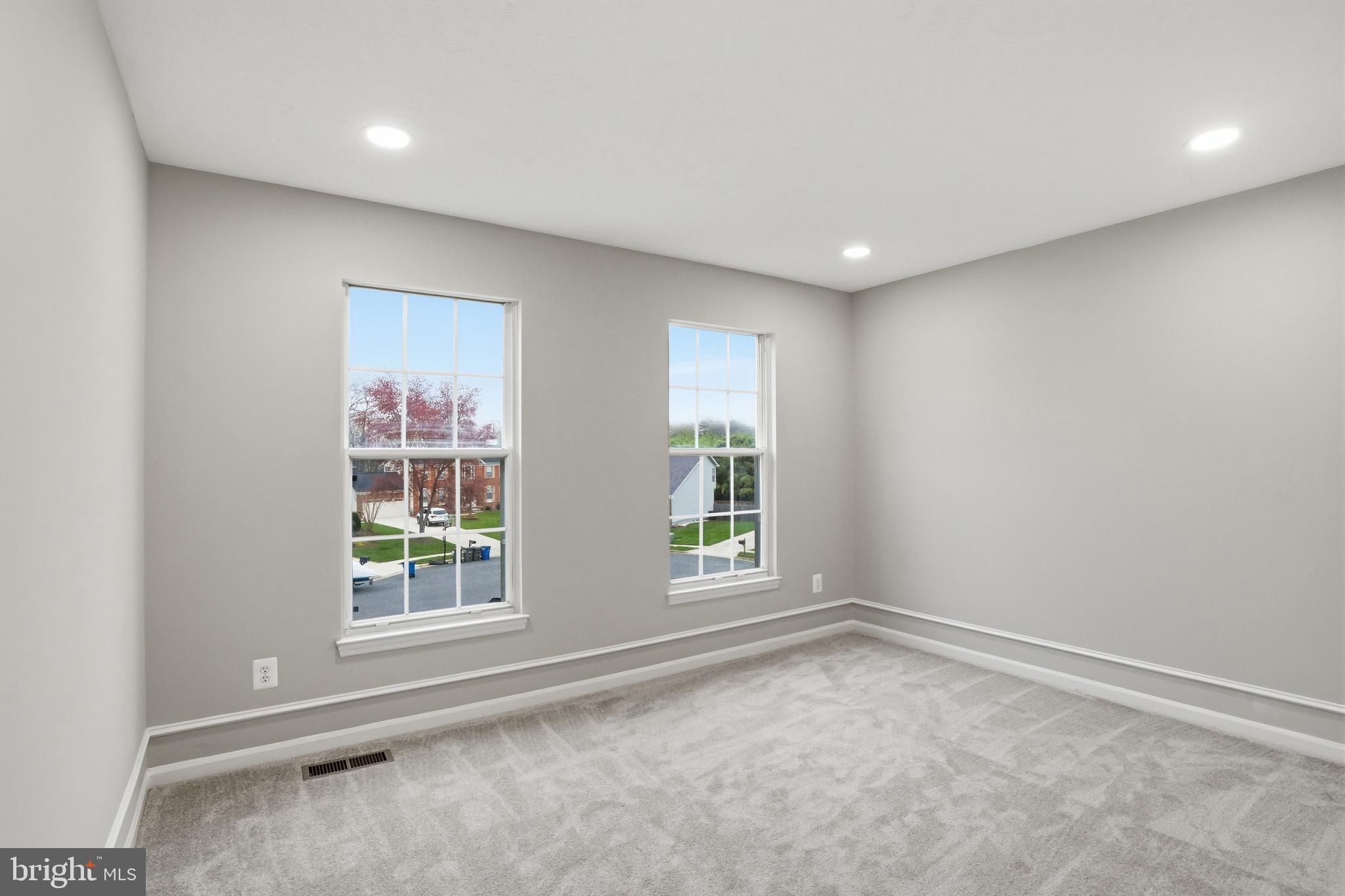 CONFEDERATE RIDGE - Residential