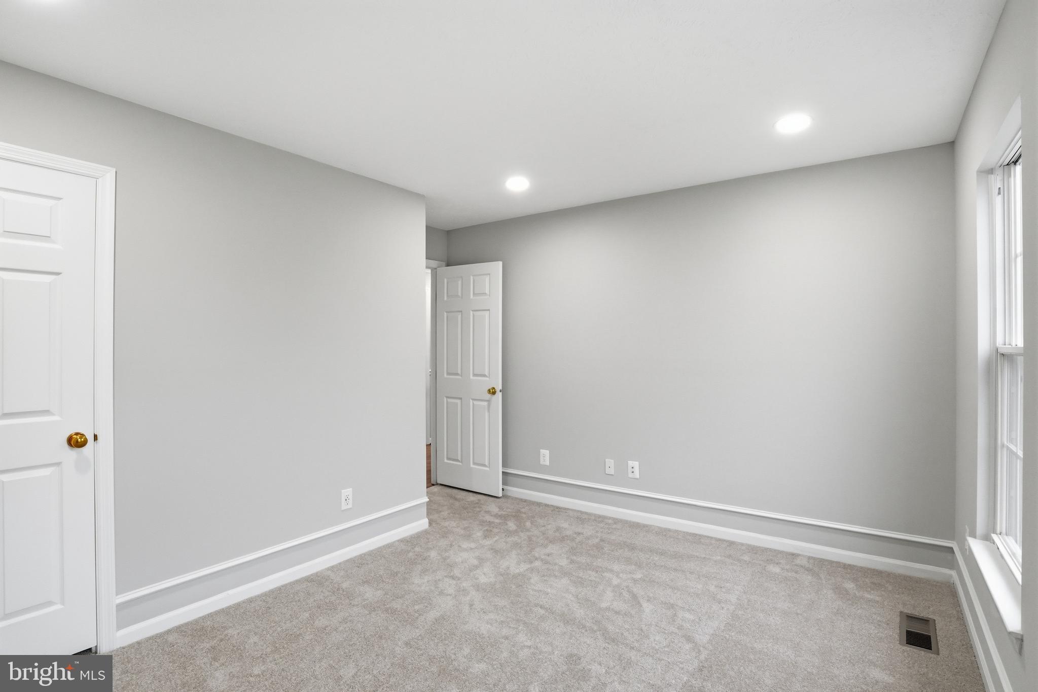 CONFEDERATE RIDGE - Residential