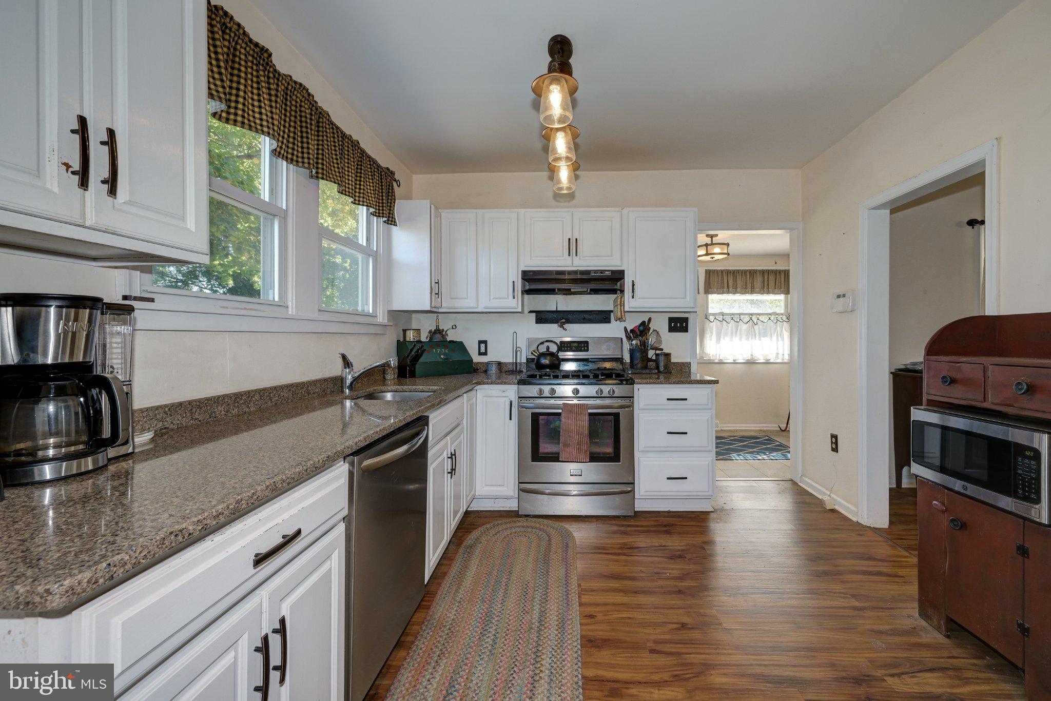 265 W SHERMAN AVENUE