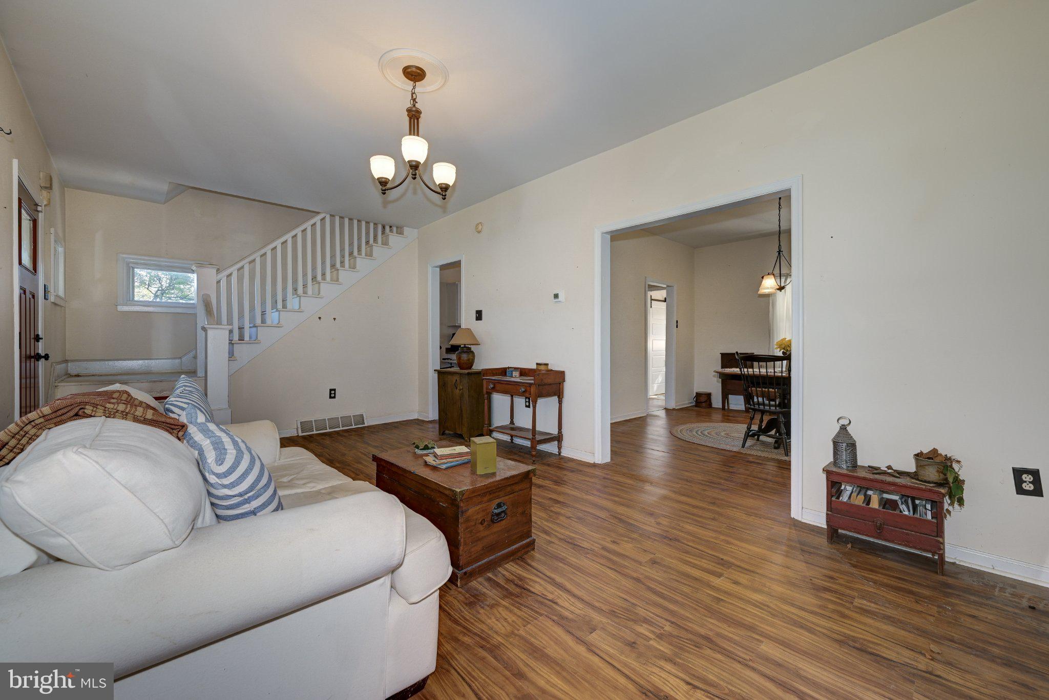 265 W SHERMAN AVENUE