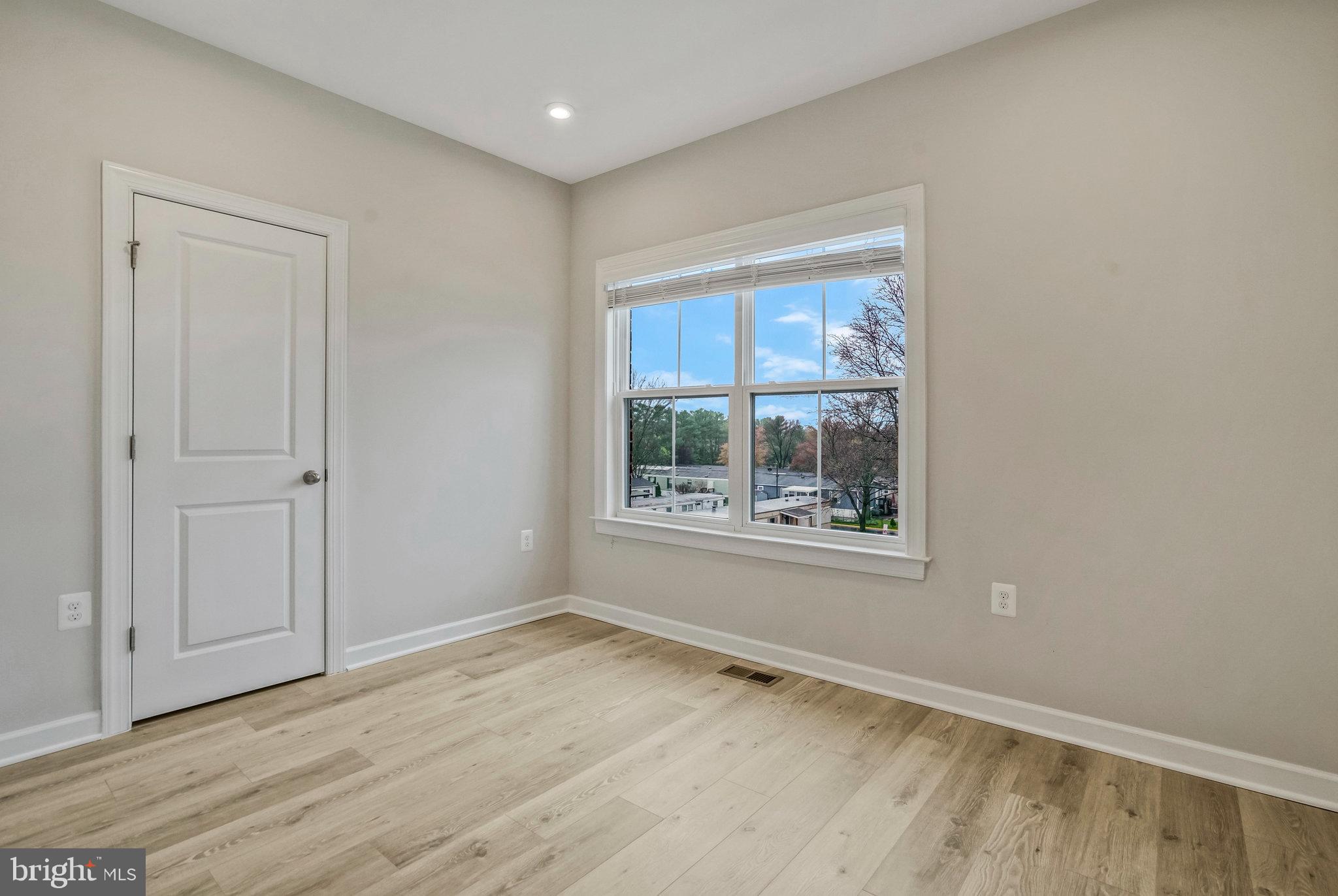 NORTH HILL - Residential Lease