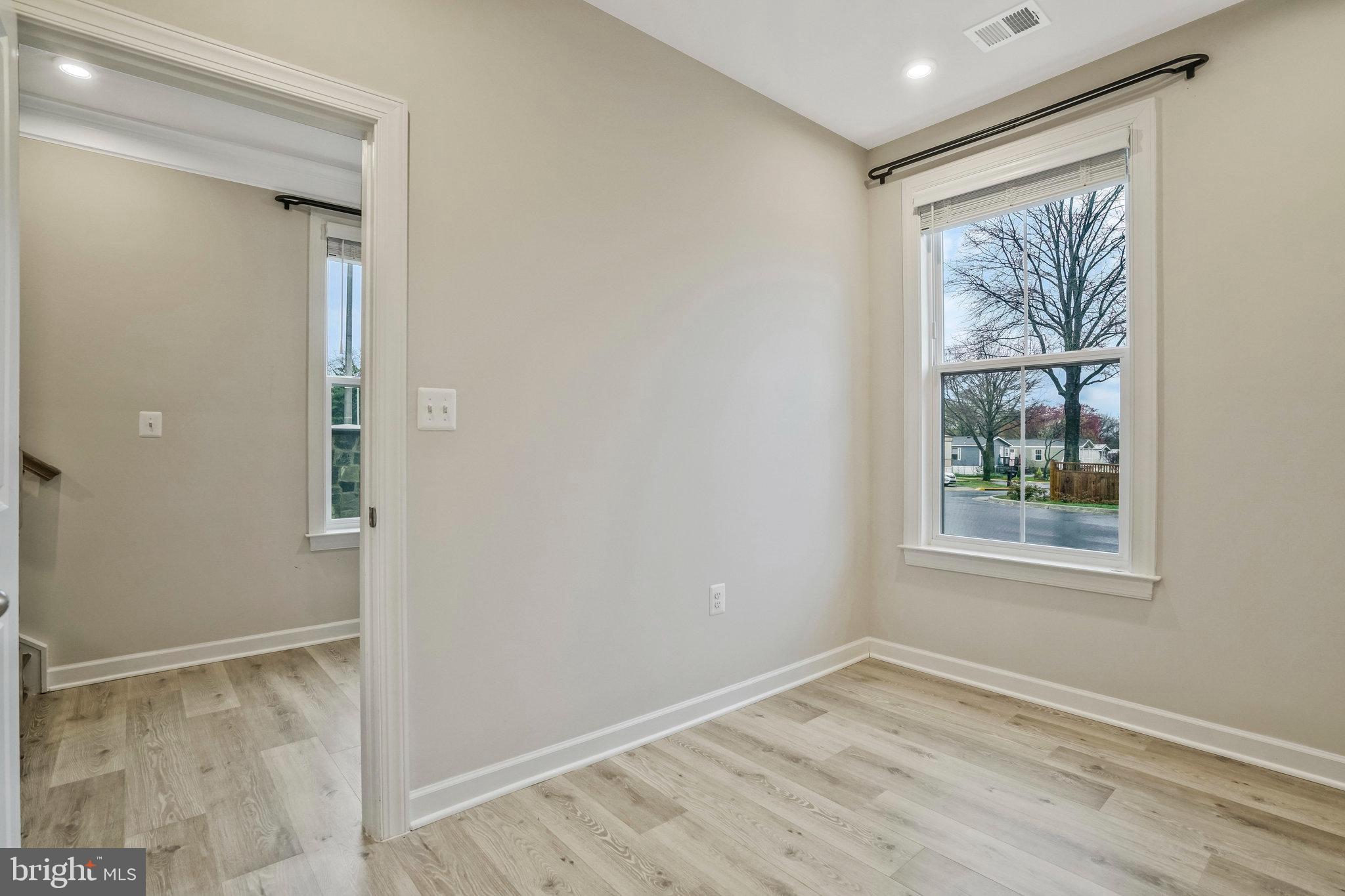 NORTH HILL - Residential Lease