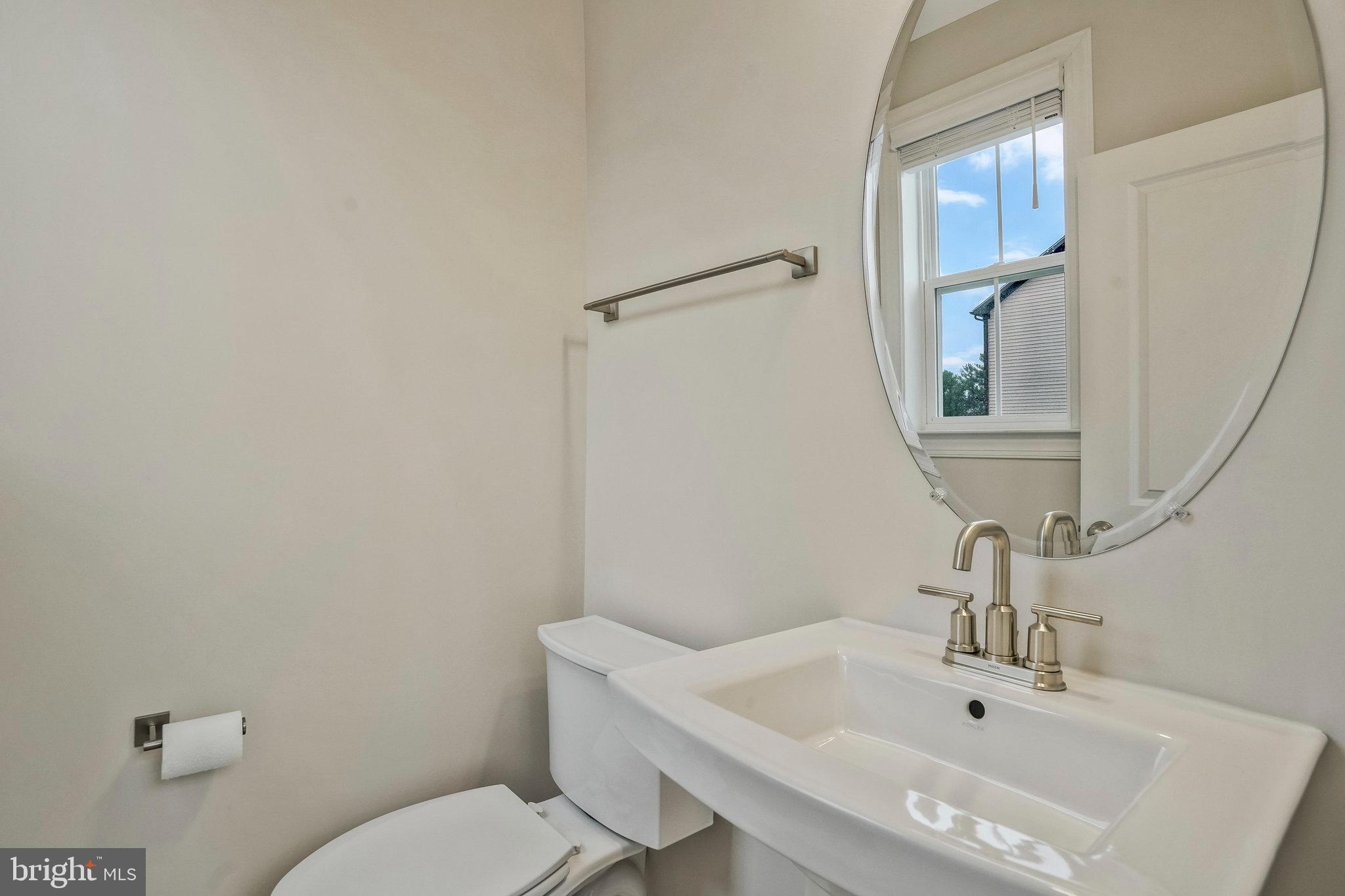 NORTH HILL - Residential Lease