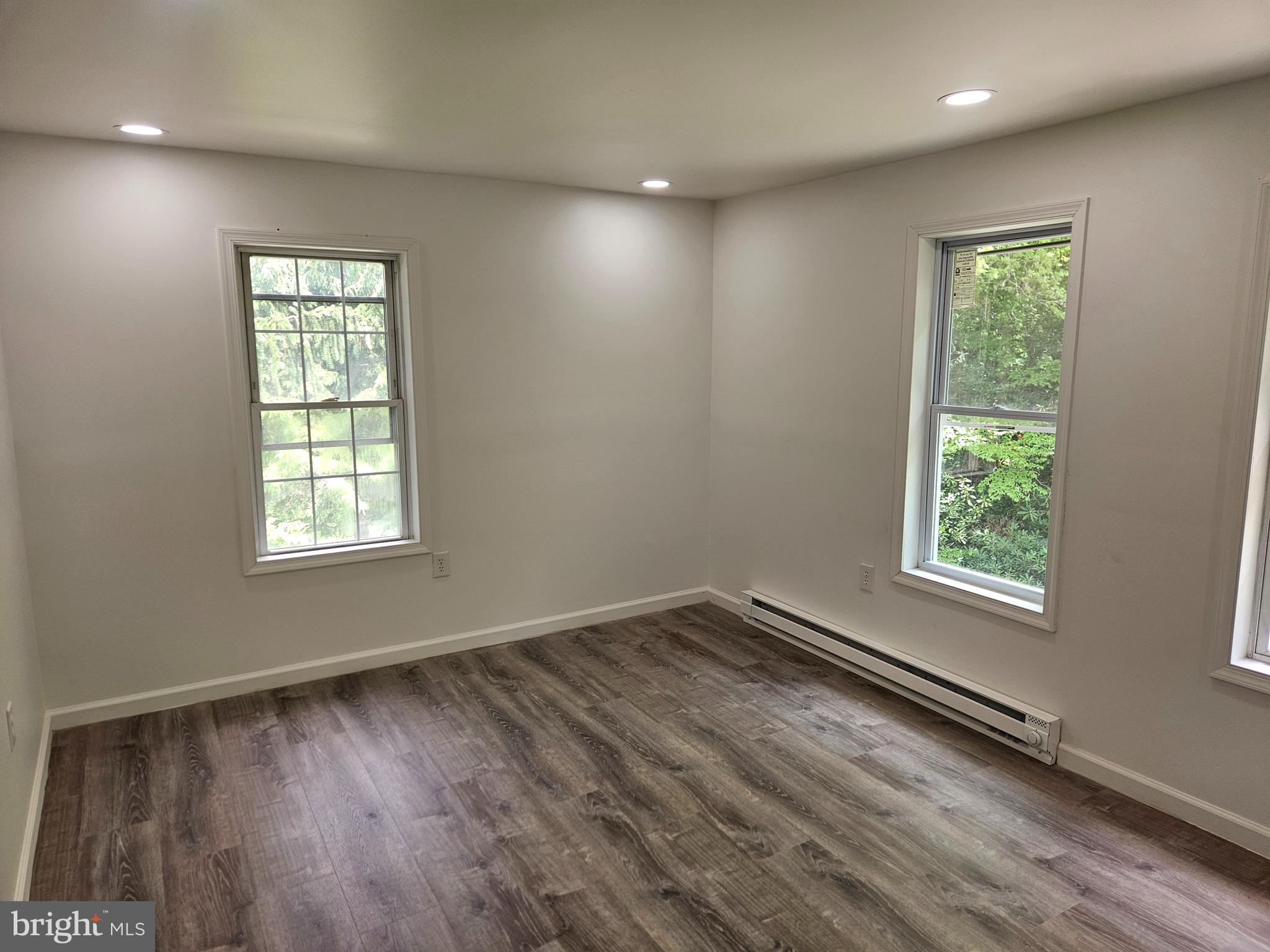 BARNESVILLE - Residential