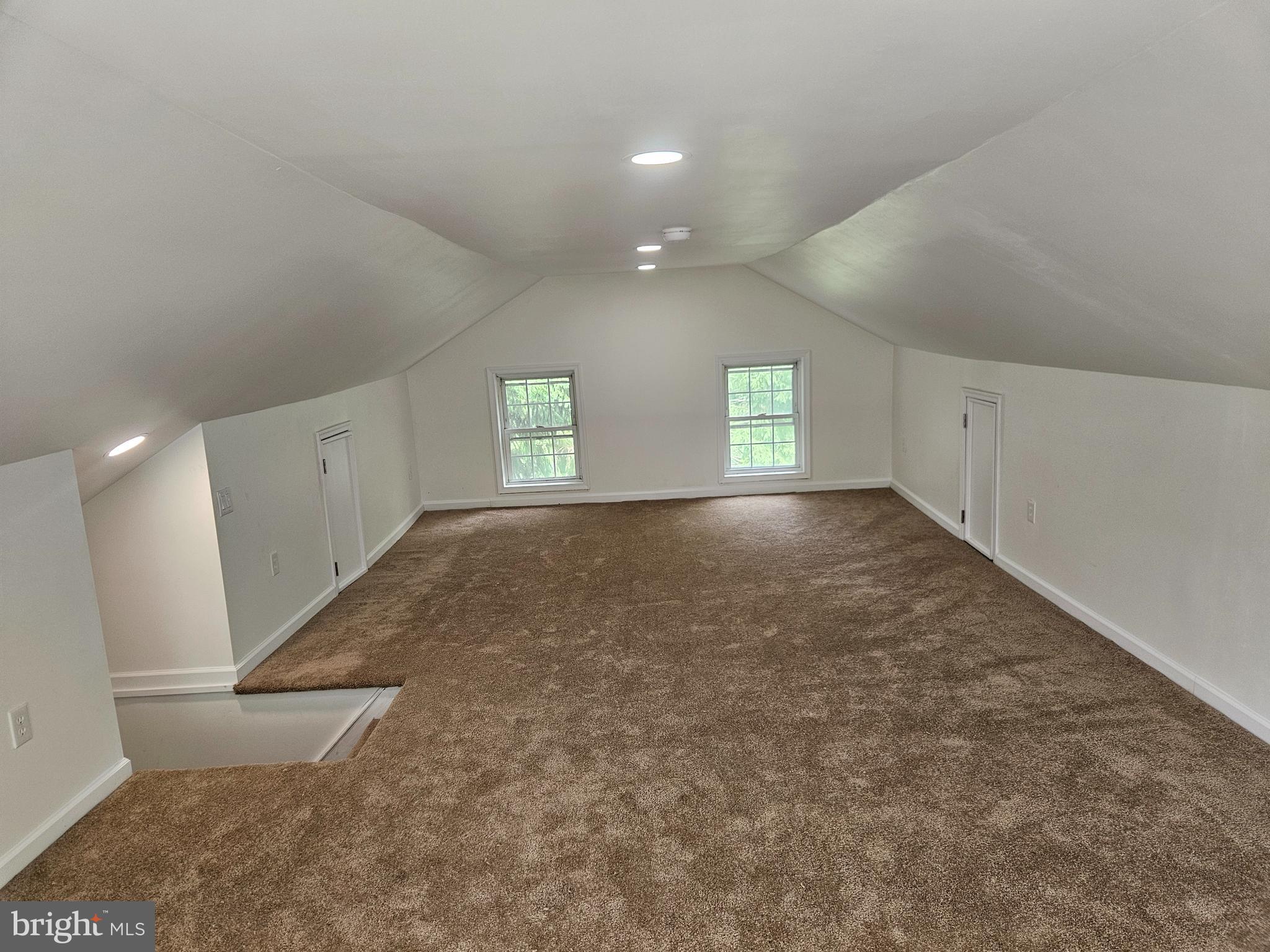 BARNESVILLE - Residential