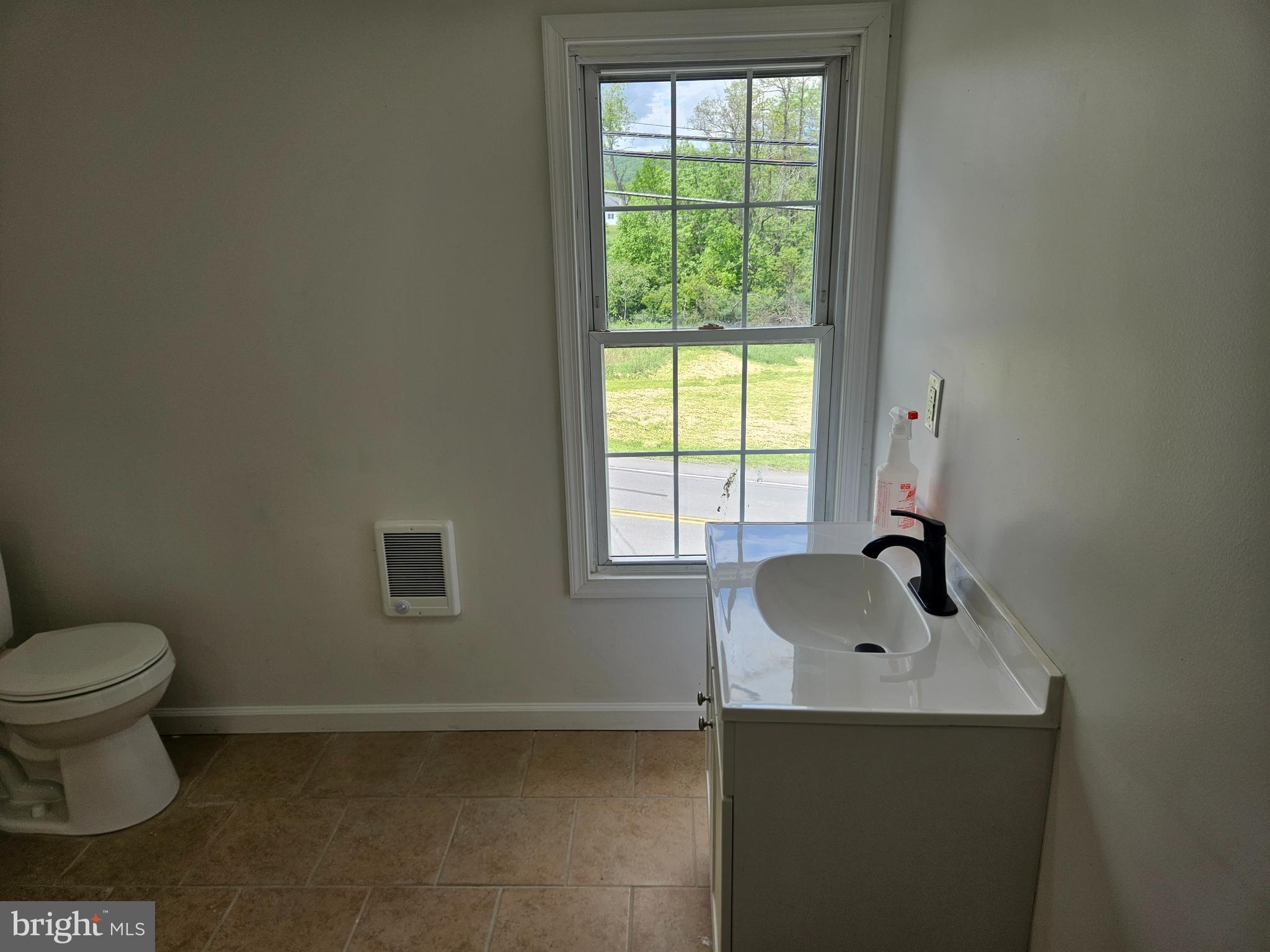 BARNESVILLE - Residential