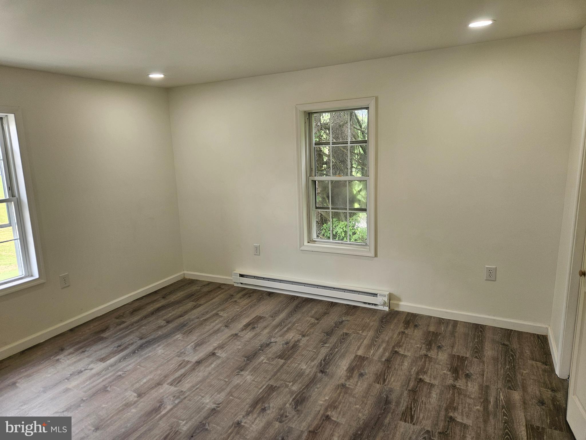 BARNESVILLE - Residential