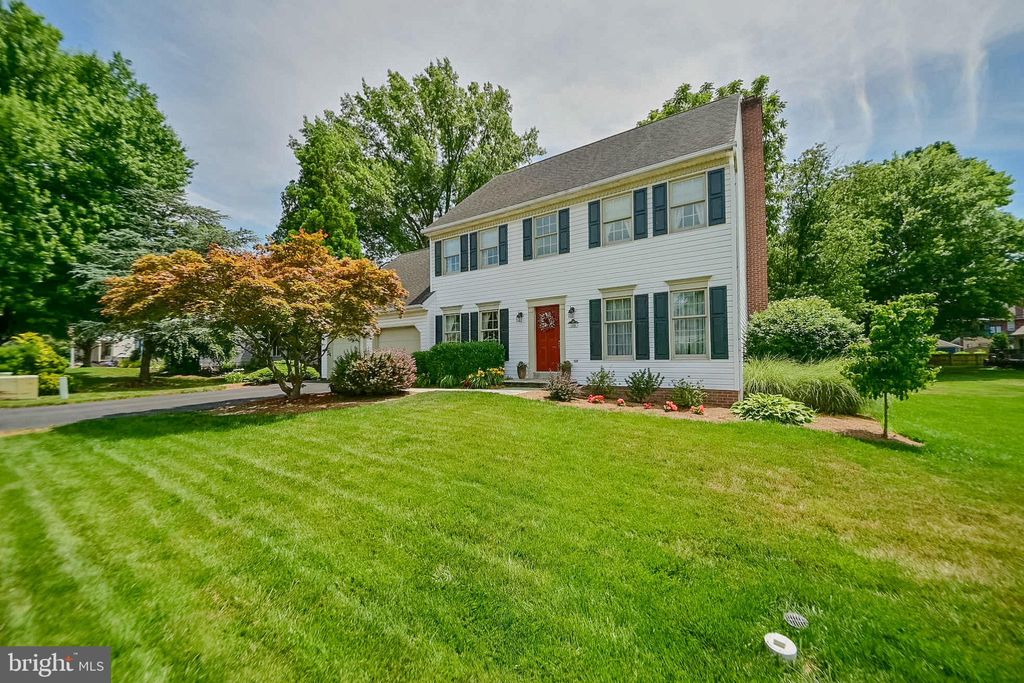 Photo of 100 Chelsea Loop, Lancaster, PA 17602 (MLS # PALA2052594)