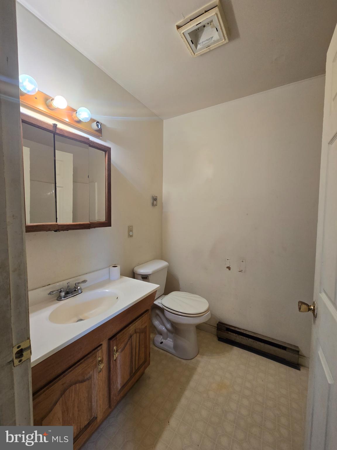 CEDAR CREEK - Residential