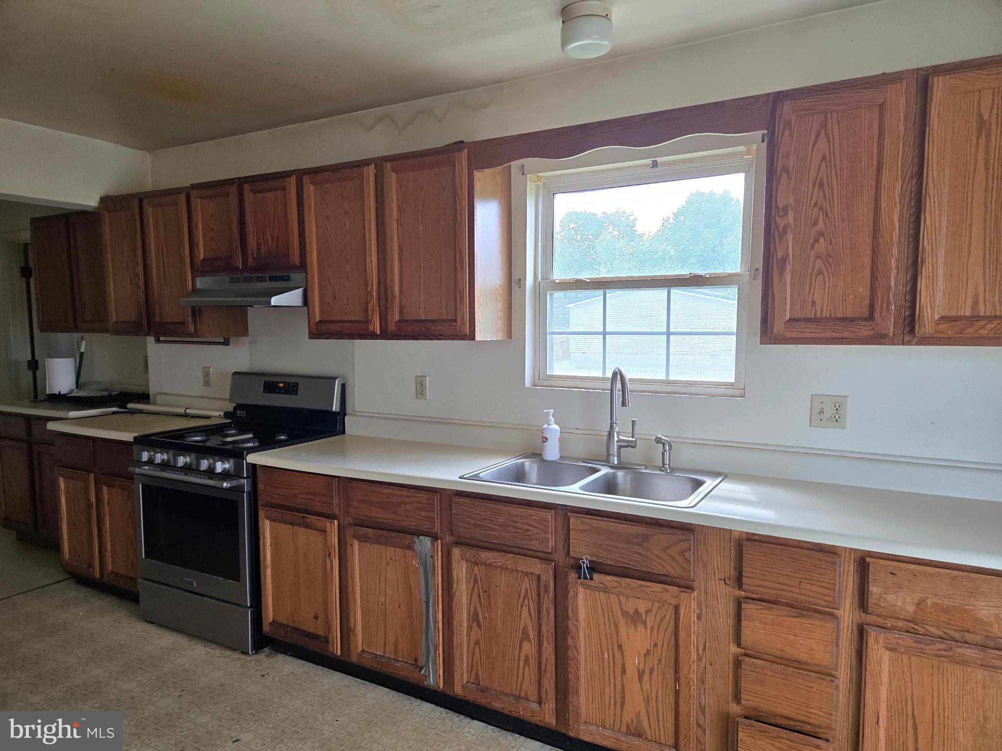 CEDAR CREEK - Residential