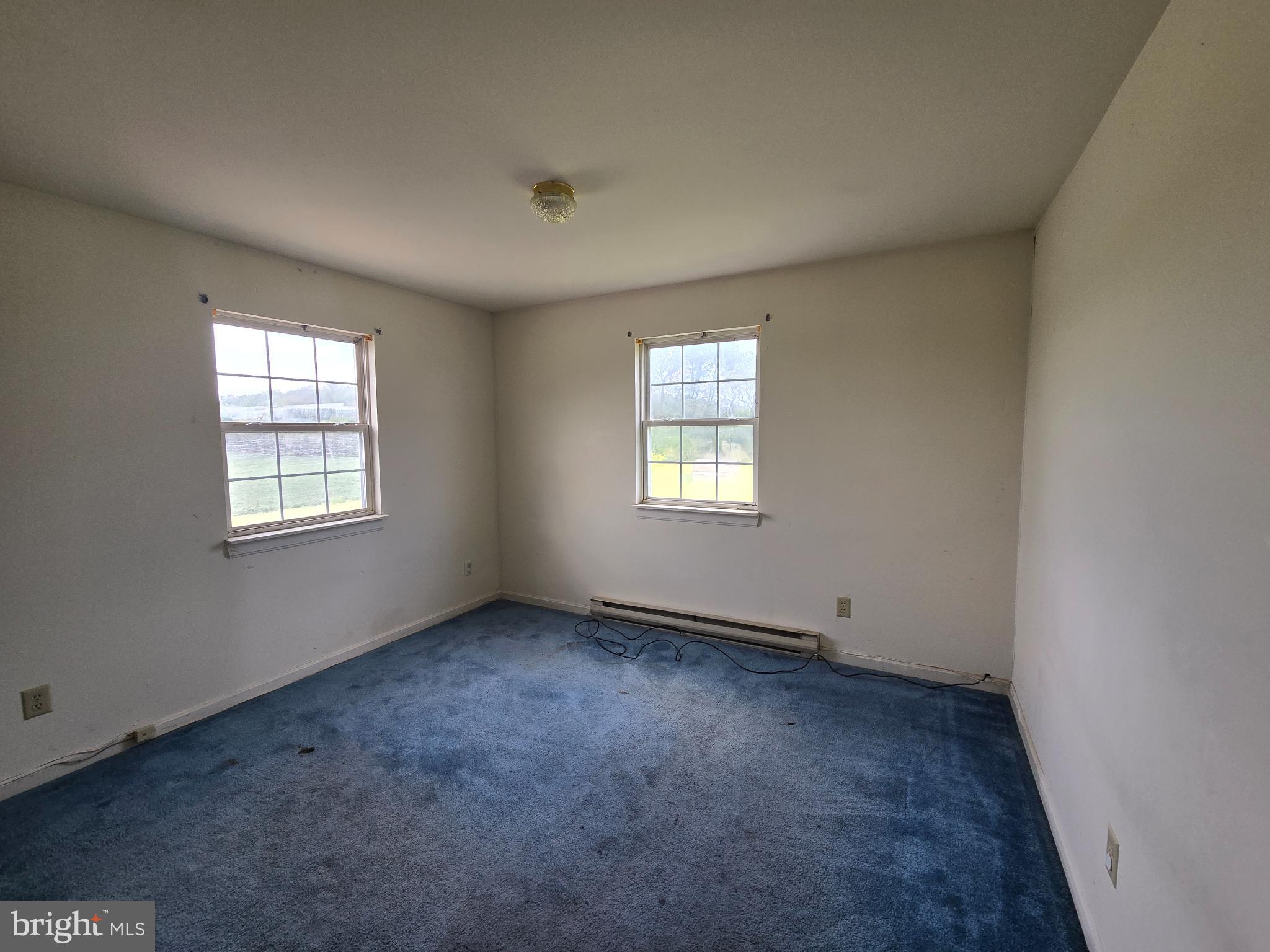 CEDAR CREEK - Residential