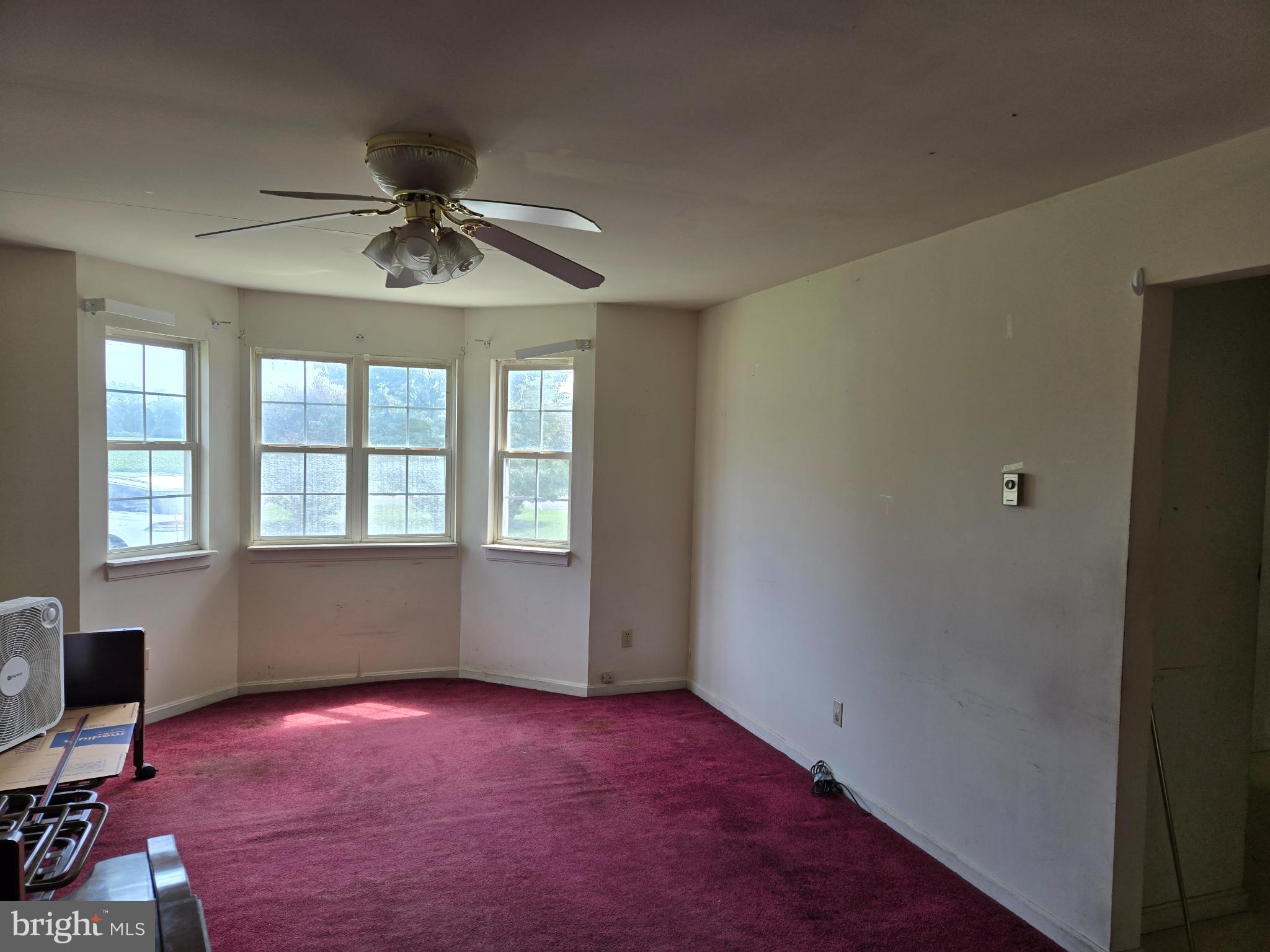 CEDAR CREEK - Residential