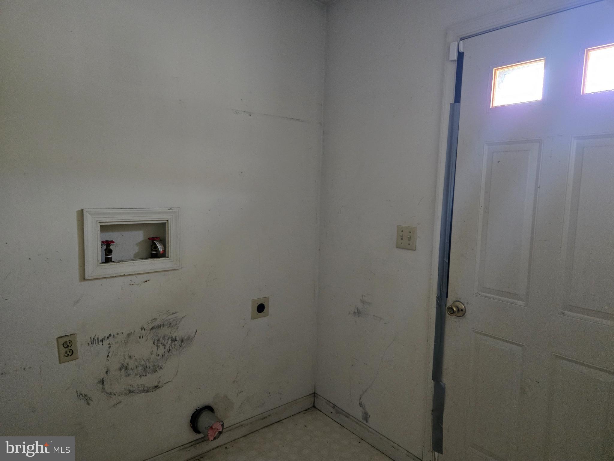 CEDAR CREEK - Residential