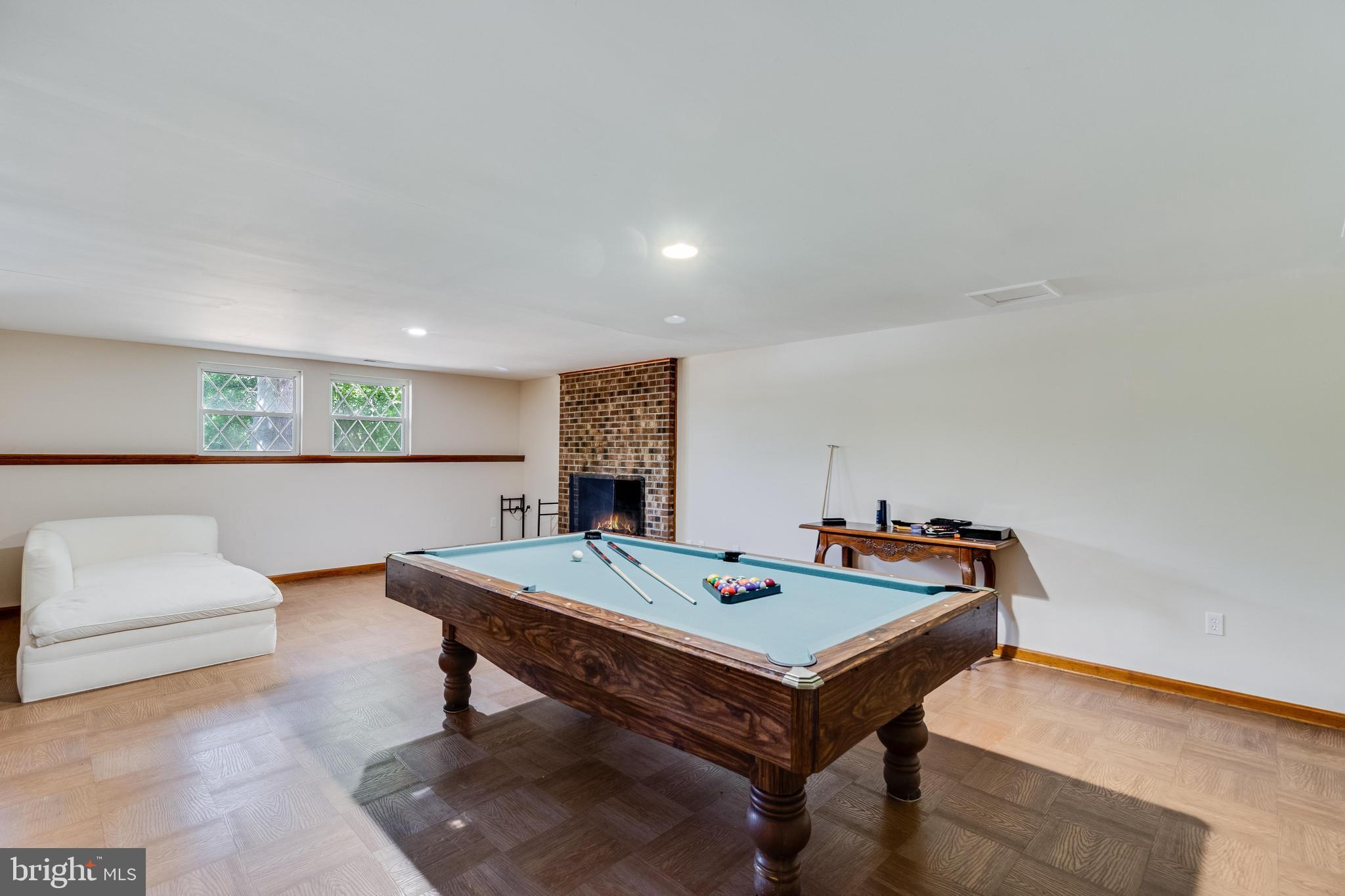 OWEN SOPER ESTATES - Residential