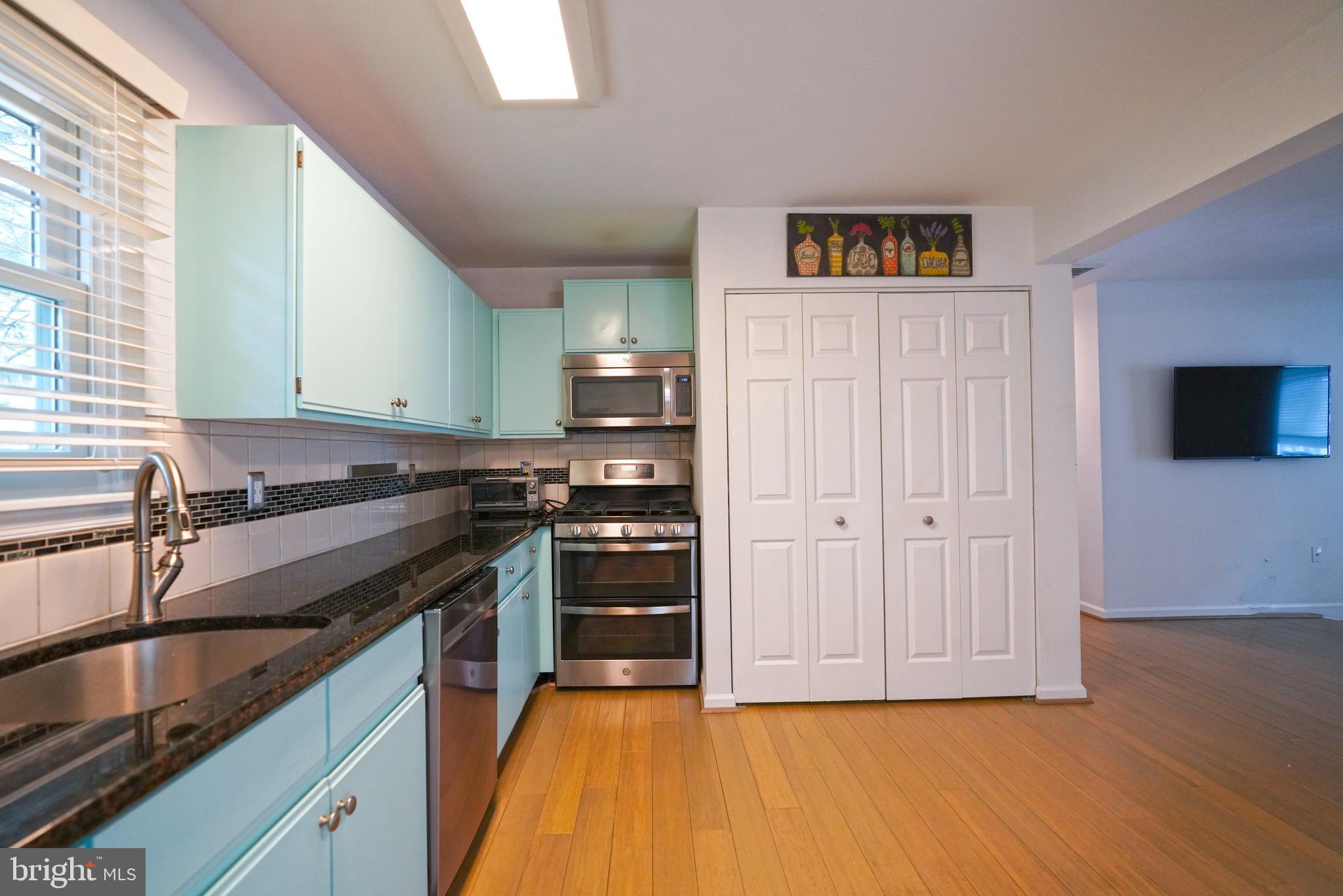 BAHAMAS BEACH - Residential