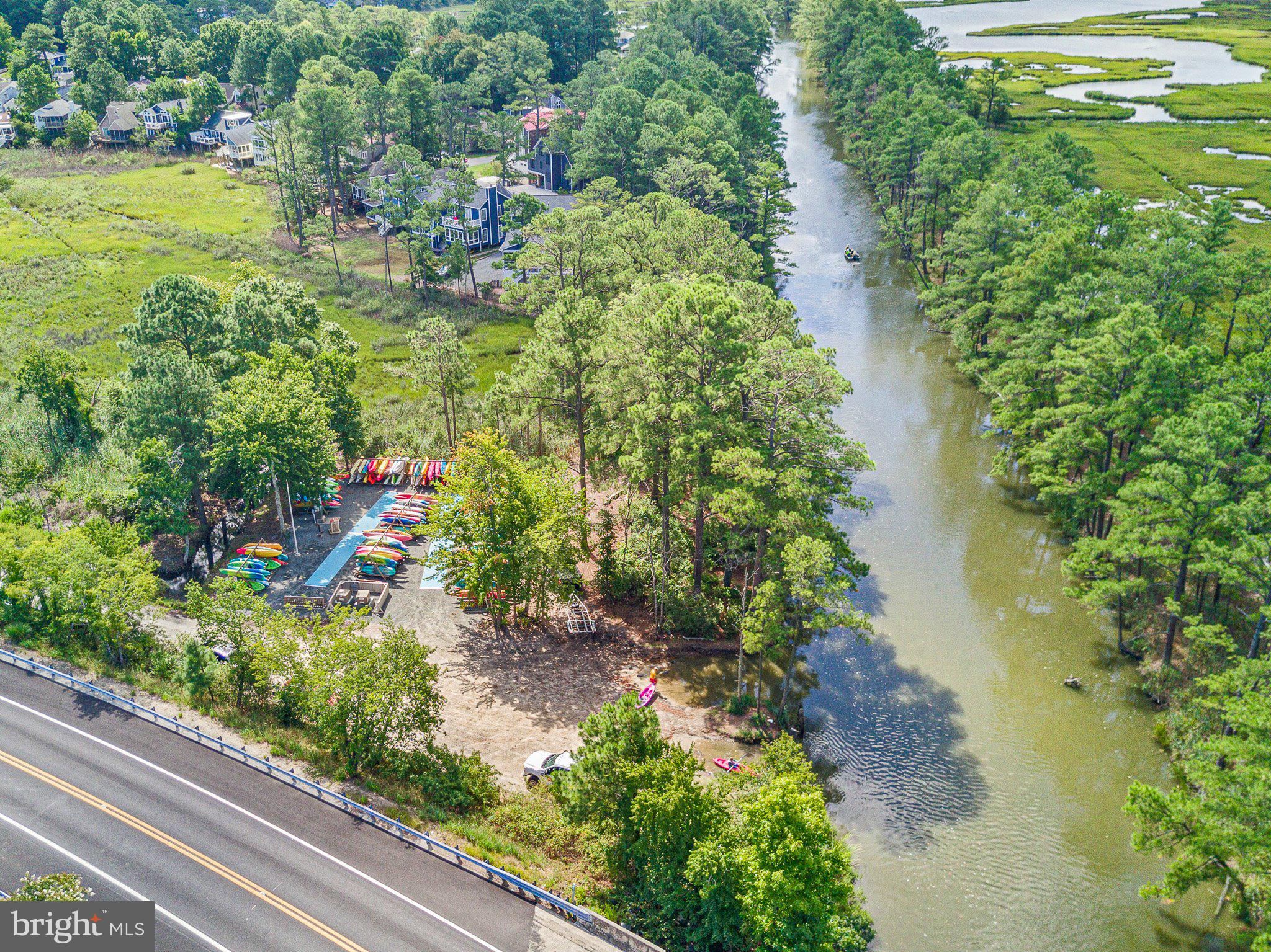 BAHAMAS BEACH - Residential