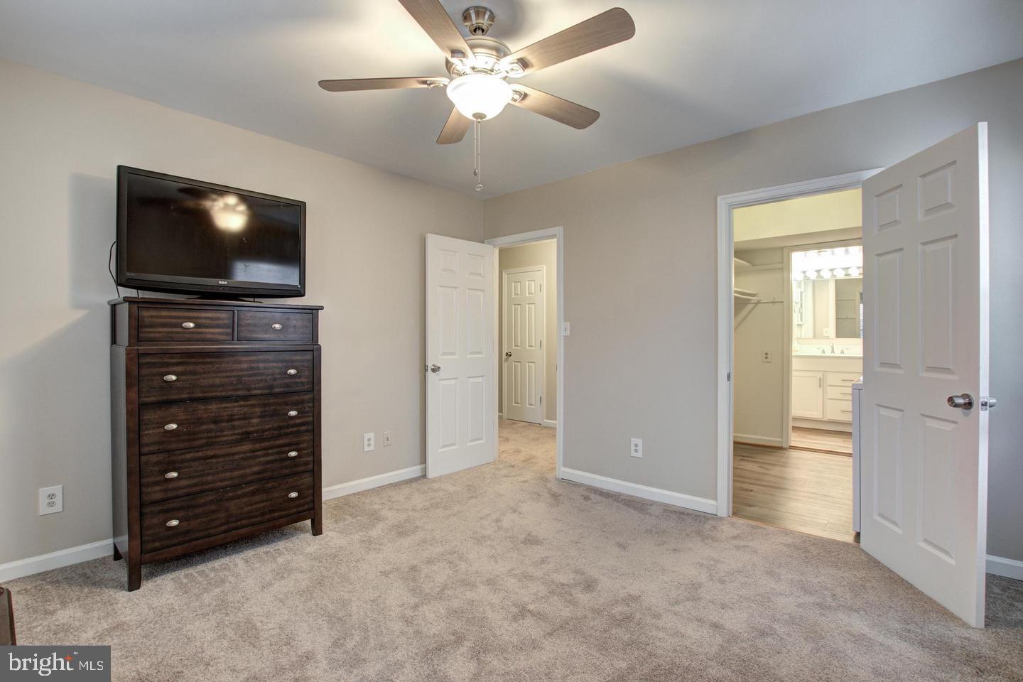 CARDINAL FOREST - Residential Lease