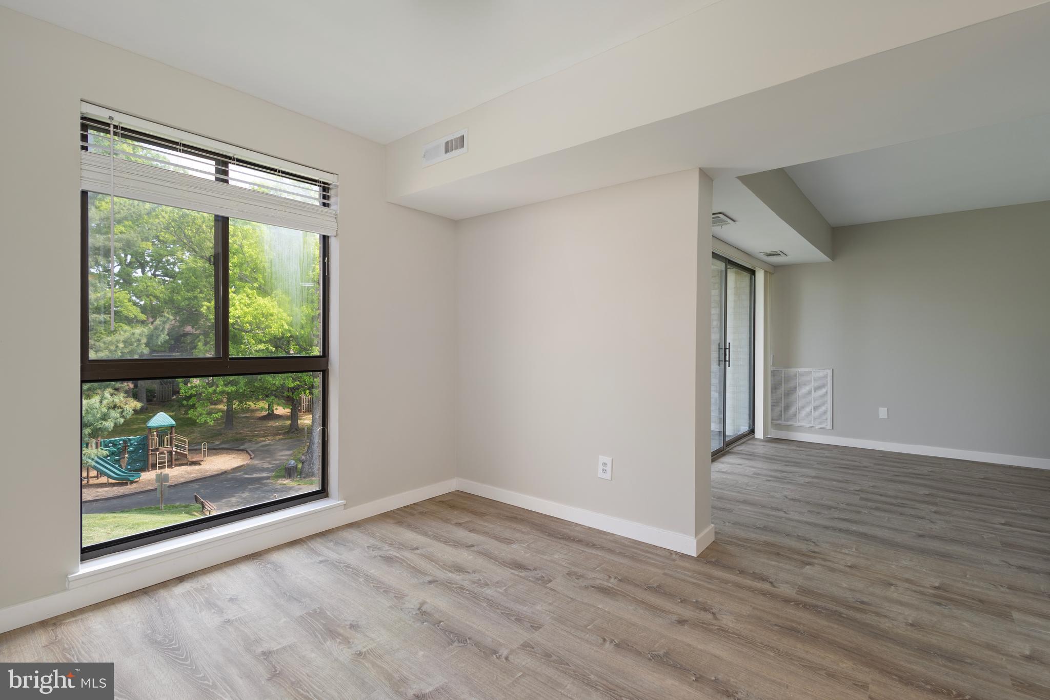 SOUTHGATE CONDO - Residential