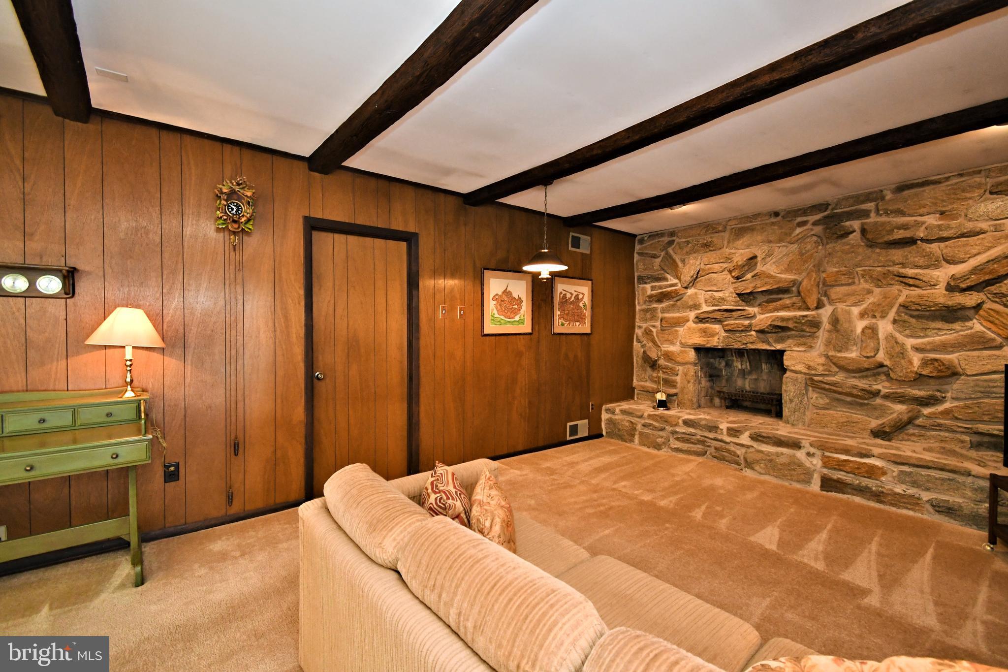 GLEN VIEW PARK - Residential