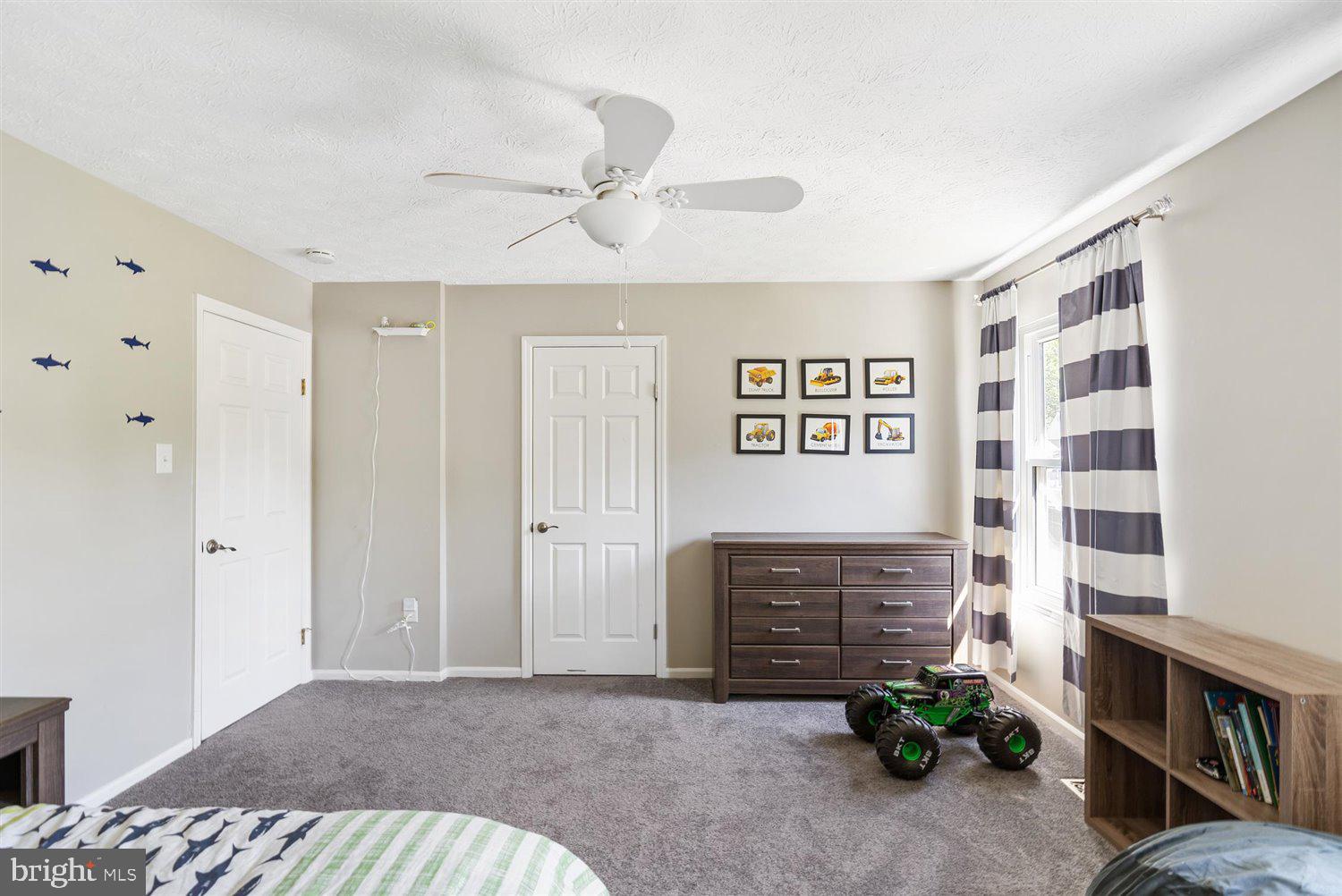 BROADVIEW - Residential