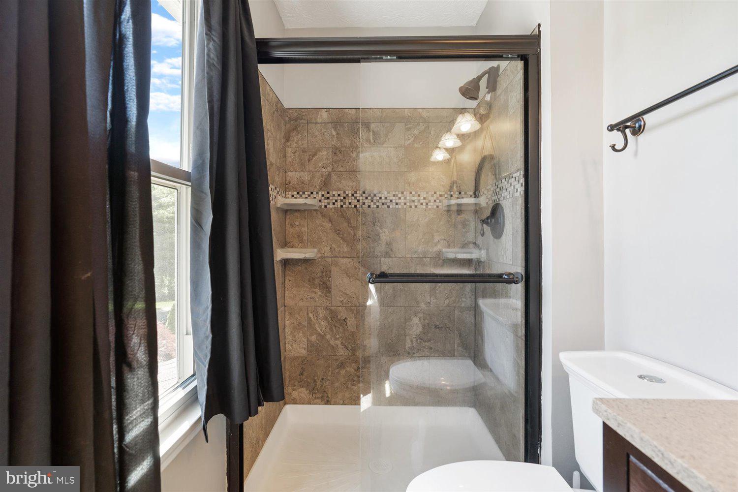 BROADVIEW - Residential