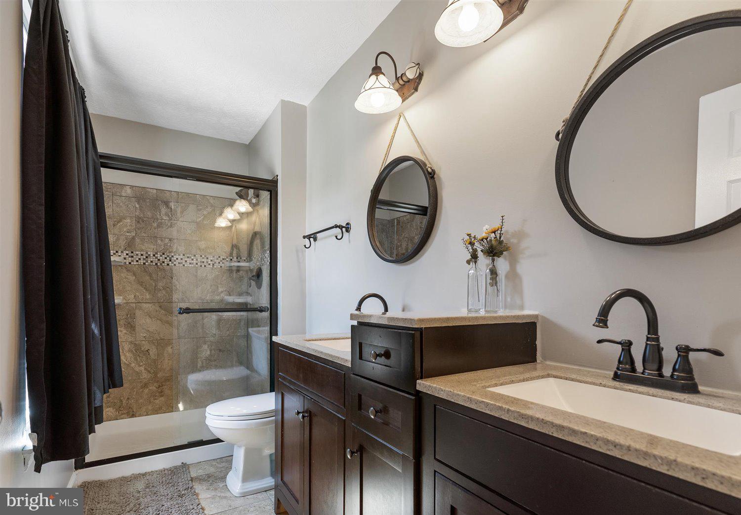 BROADVIEW - Residential