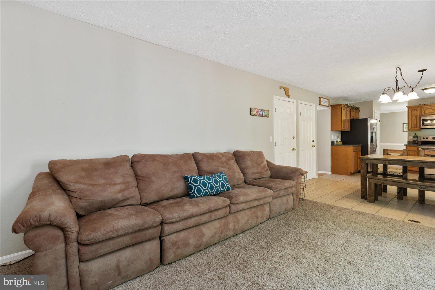 BROADVIEW - Residential