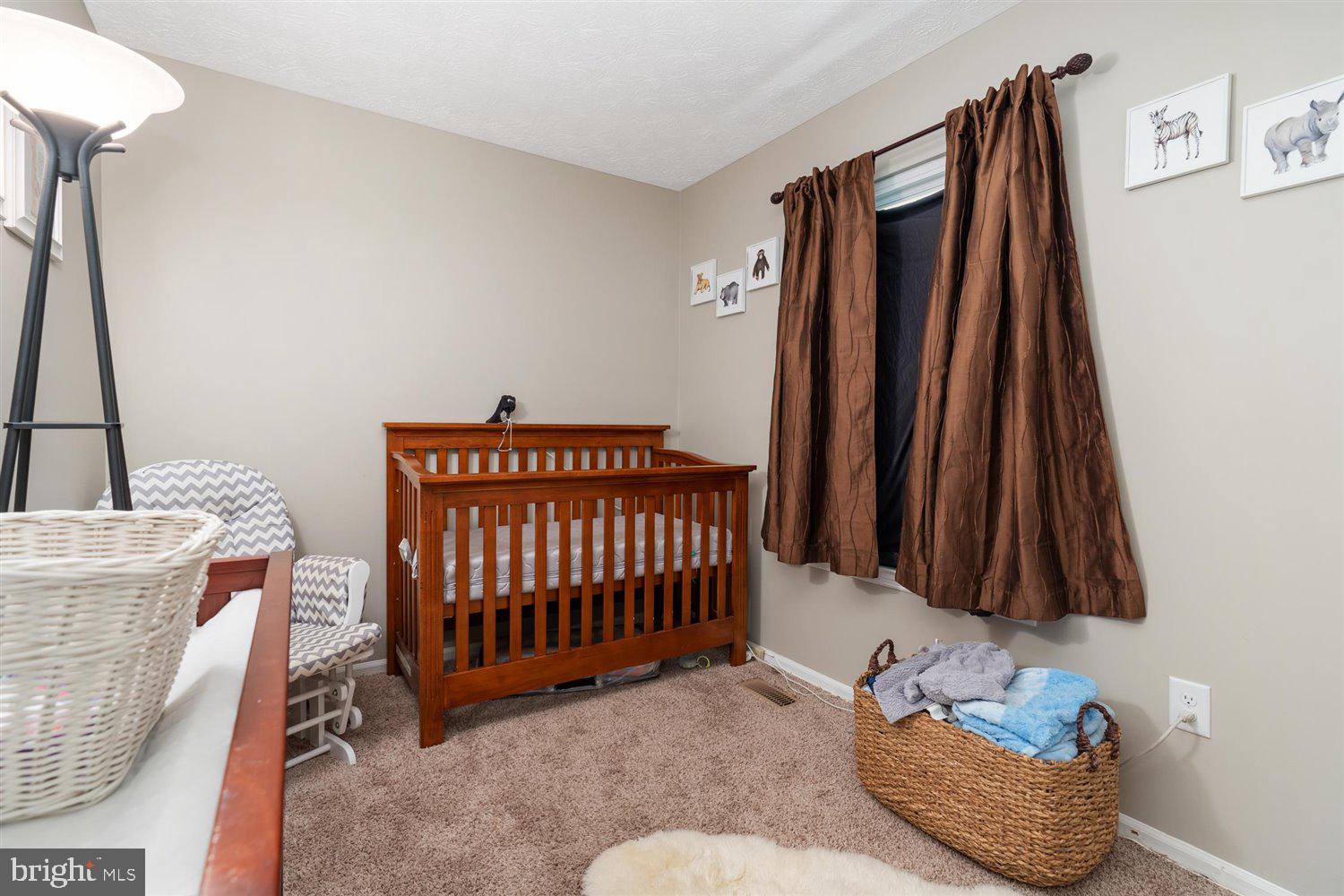 BROADVIEW - Residential